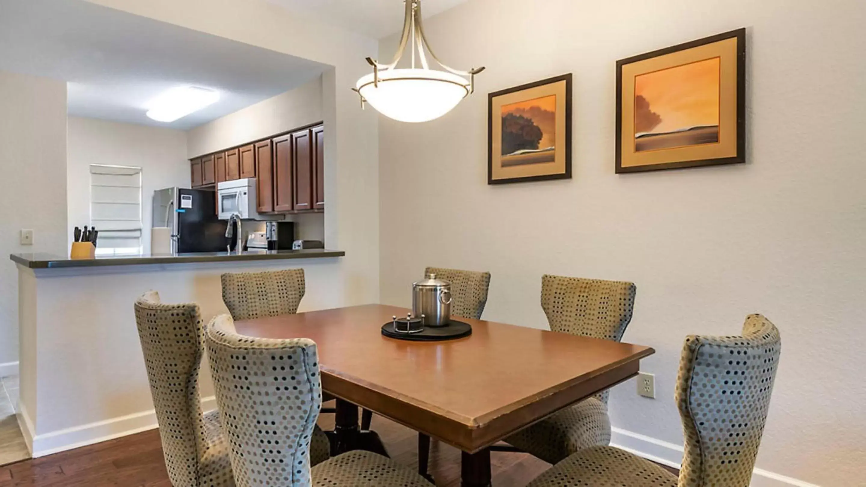 Dining Area in Bluegreen Vacations Grande Villas at World Golf Village