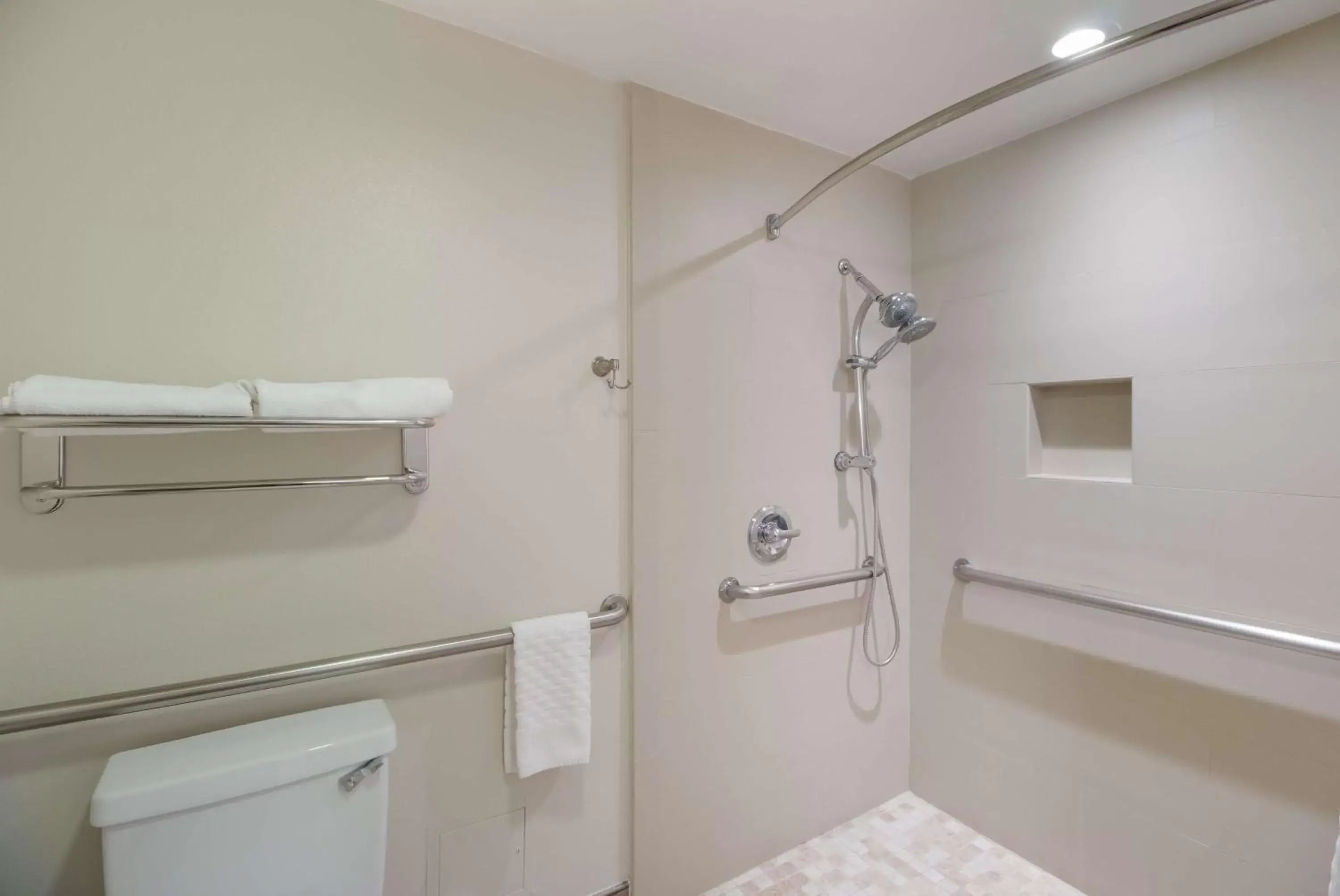 Bedroom, Bathroom in Best Western Woodland Hills