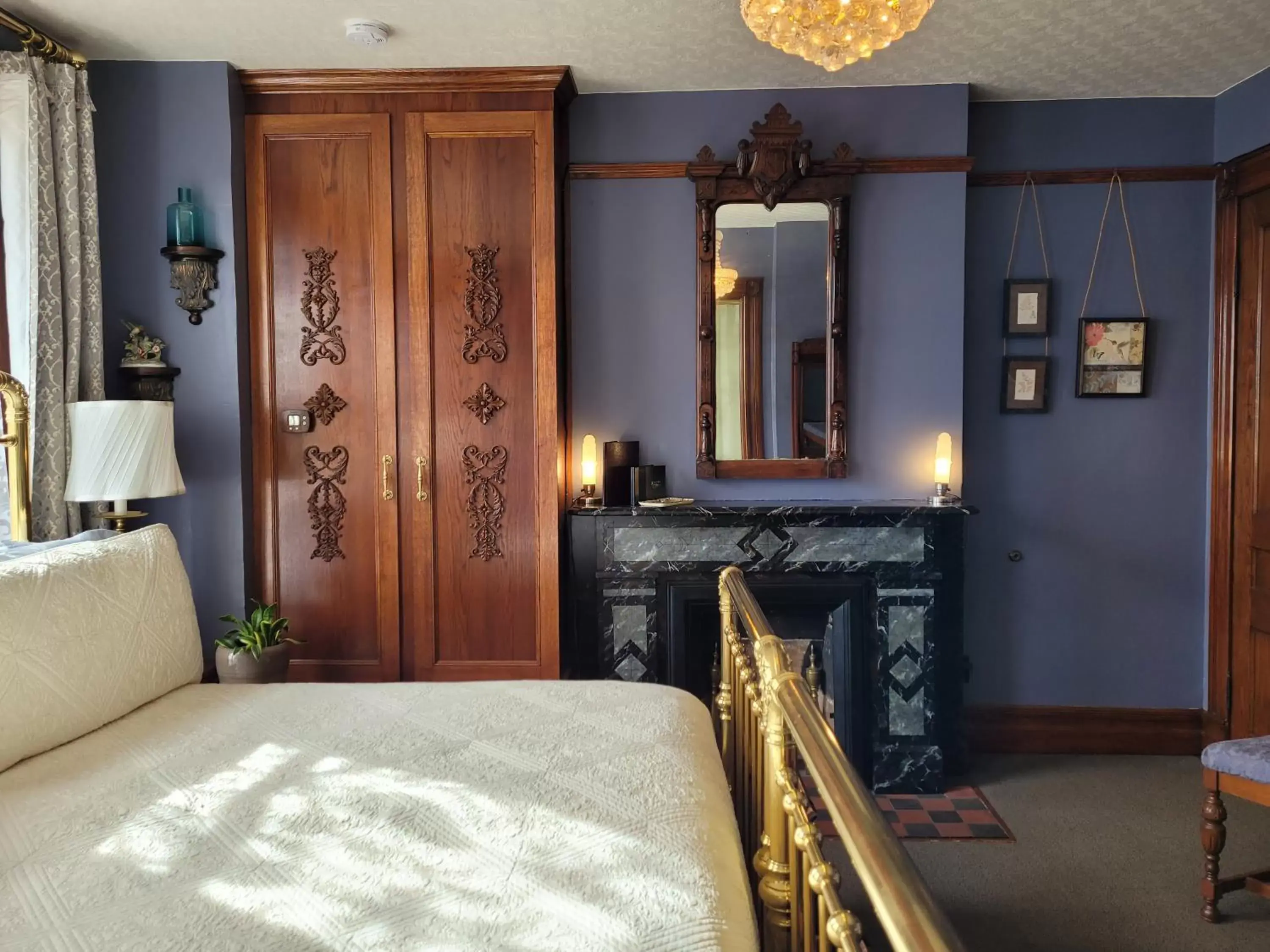 Bedroom, Bed in Buffalo Harmony House