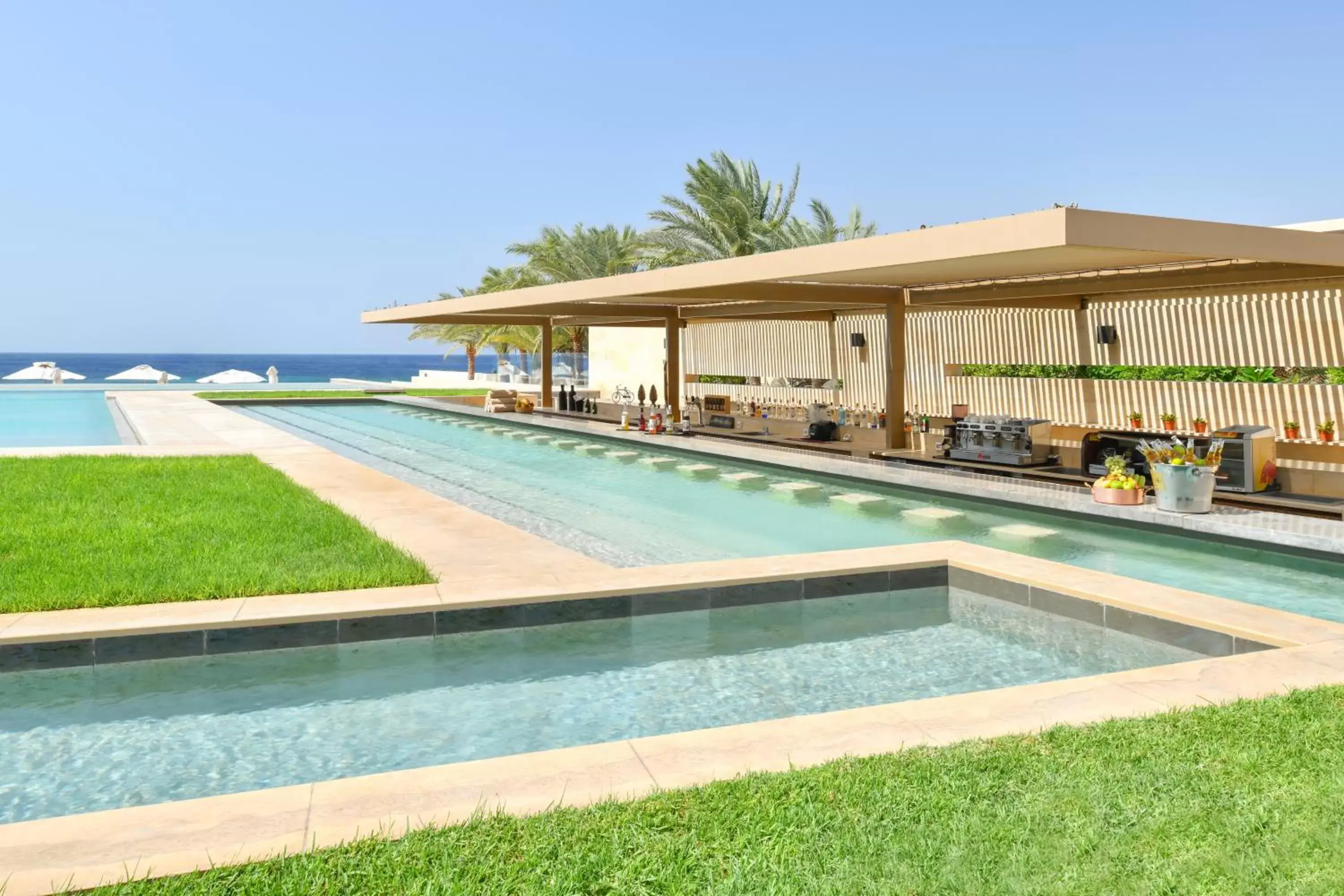 Lounge or bar, Swimming Pool in Kempinski Hotel Aqaba
