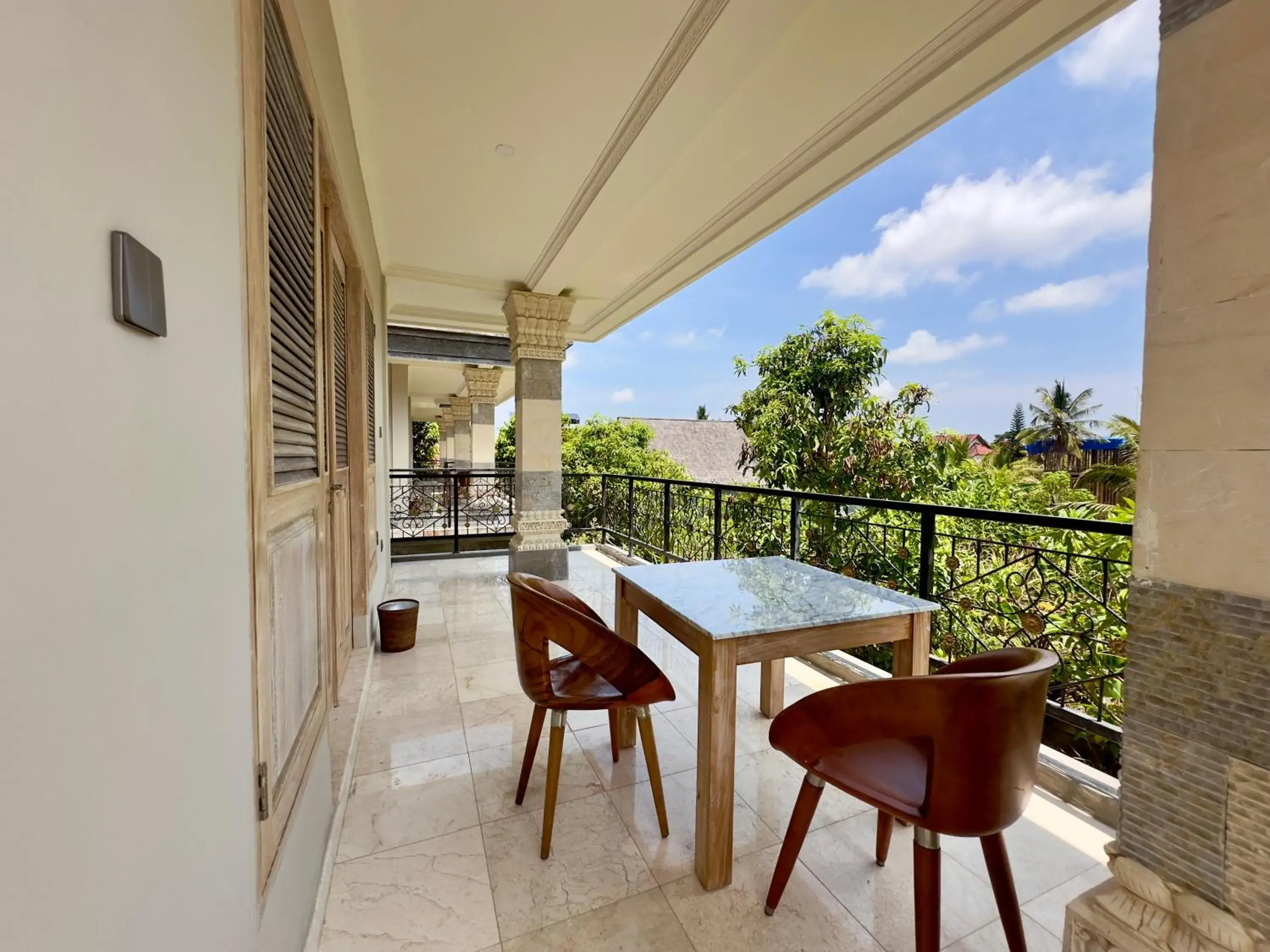 Patio, Balcony/Terrace in Honeymoon Guesthouse