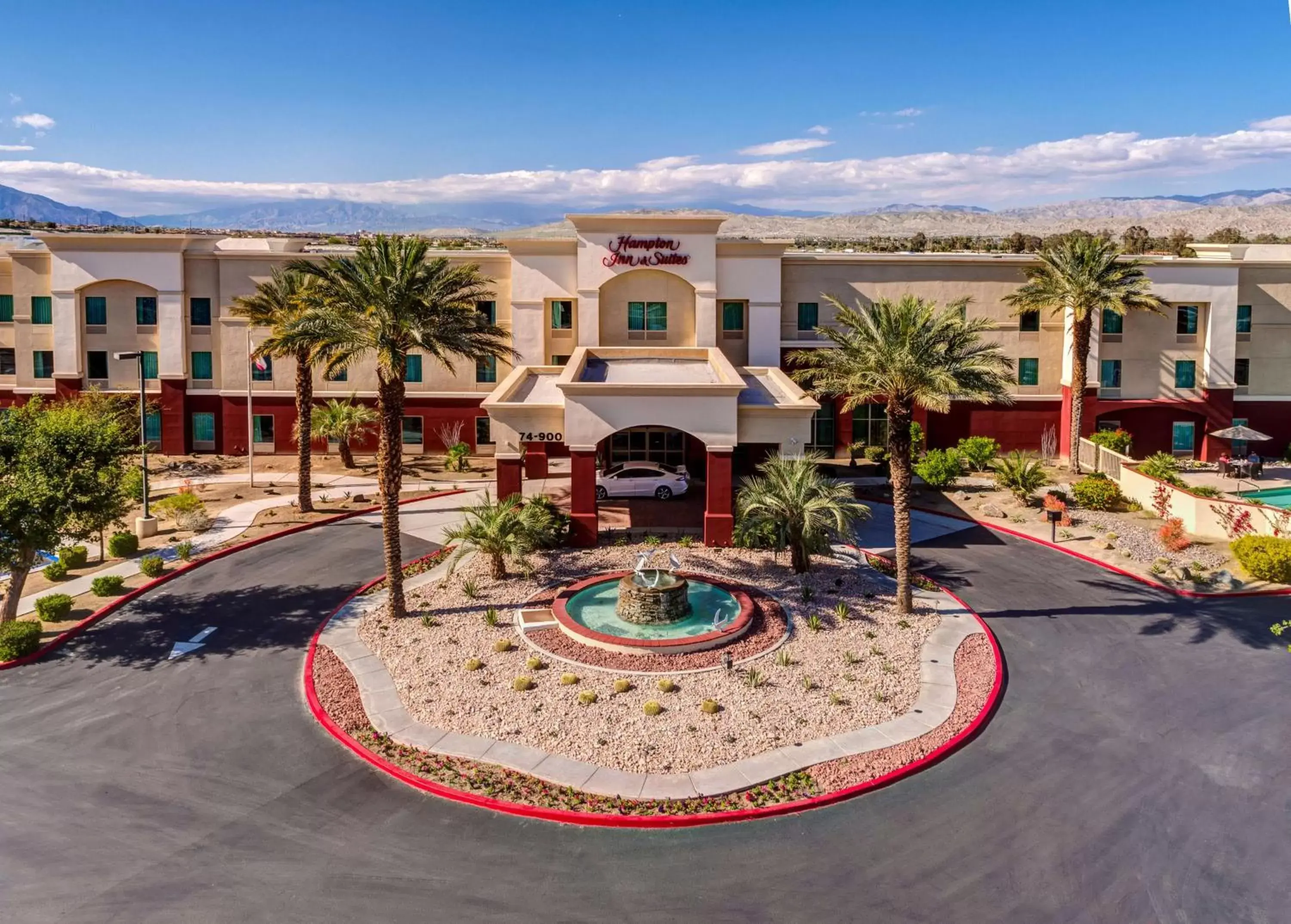 Property building in Hampton Inn & Suites Palm Desert