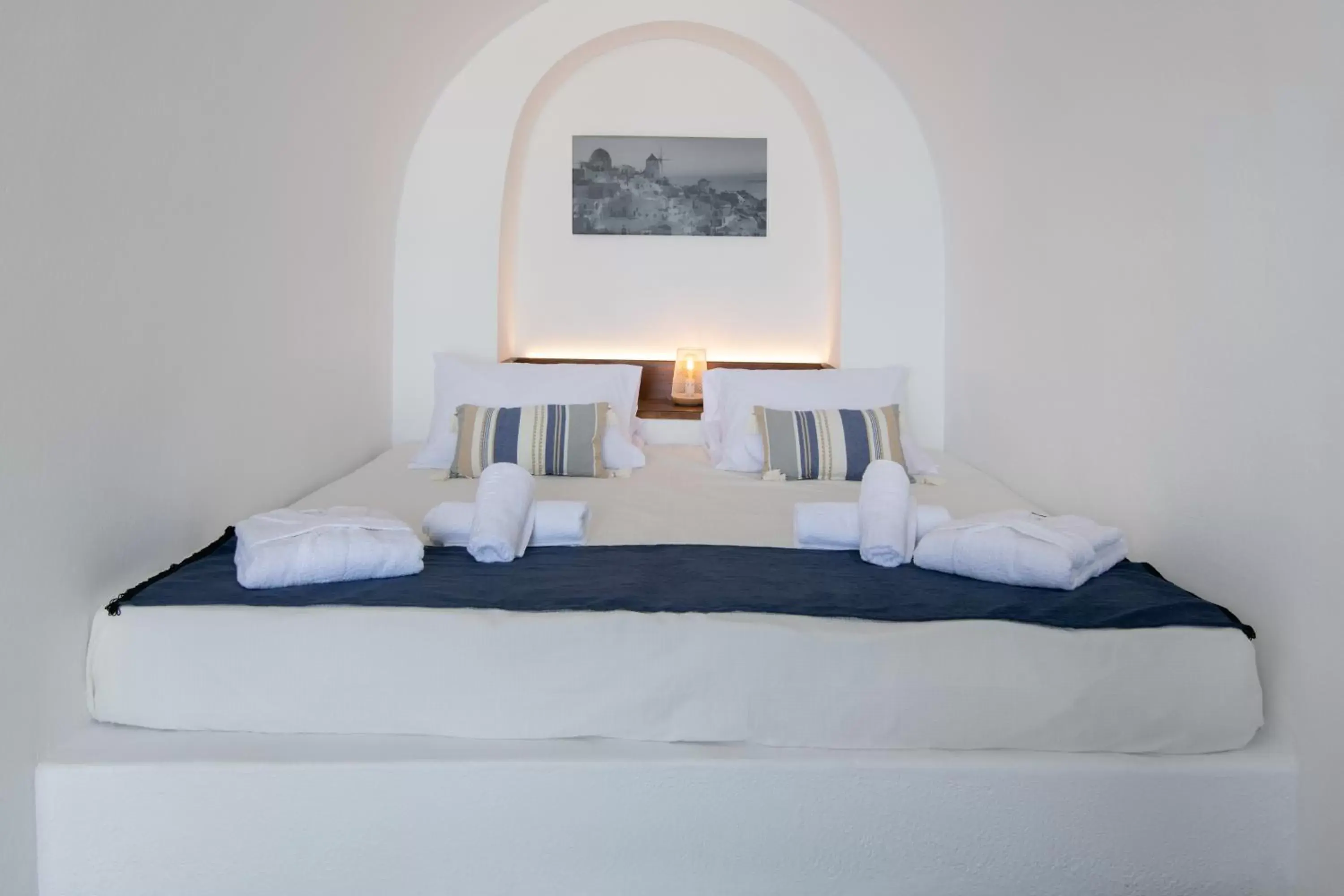 Bed in DELION VIEW HOTEL Bed in DELION VIEW HOTEL