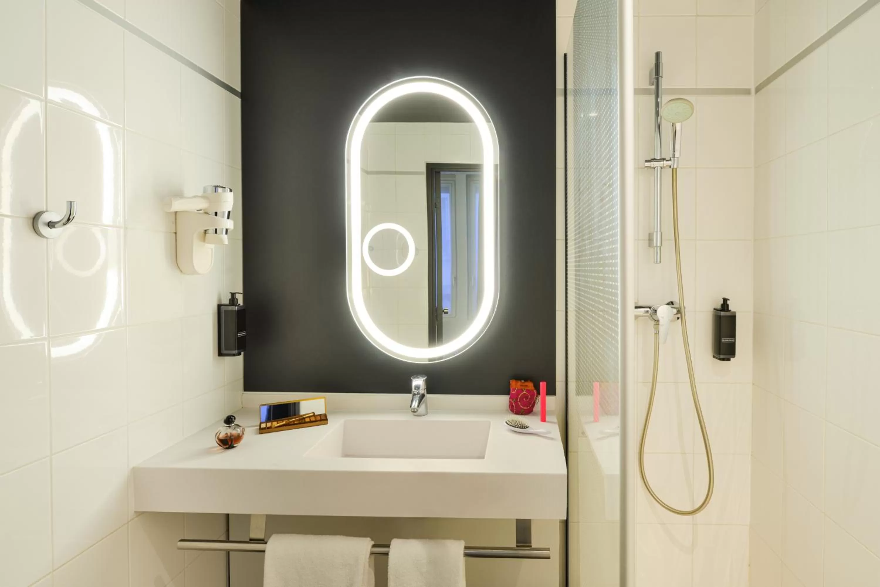 Bathroom in ibis Paris Gare De L Est 10ème