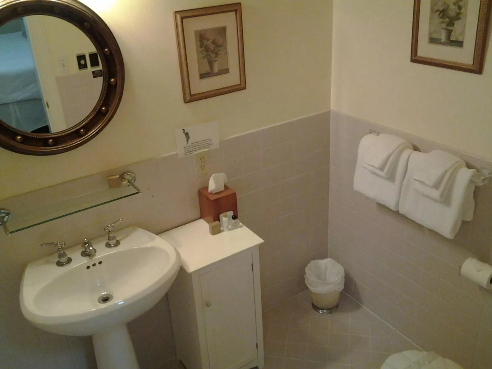 Bathroom in The Inn at Benicia Bay