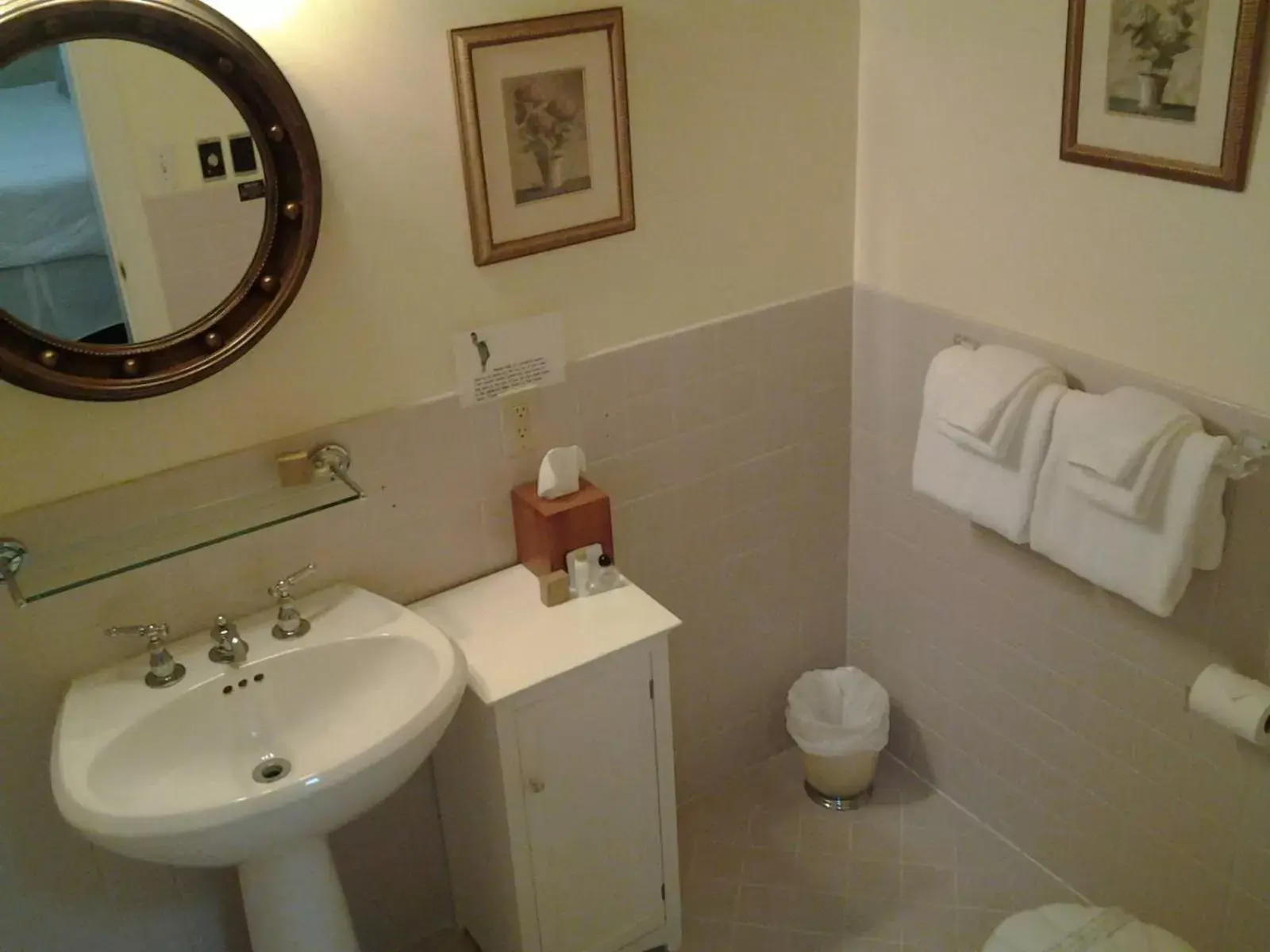 Bathroom in The Inn at Benicia Bay