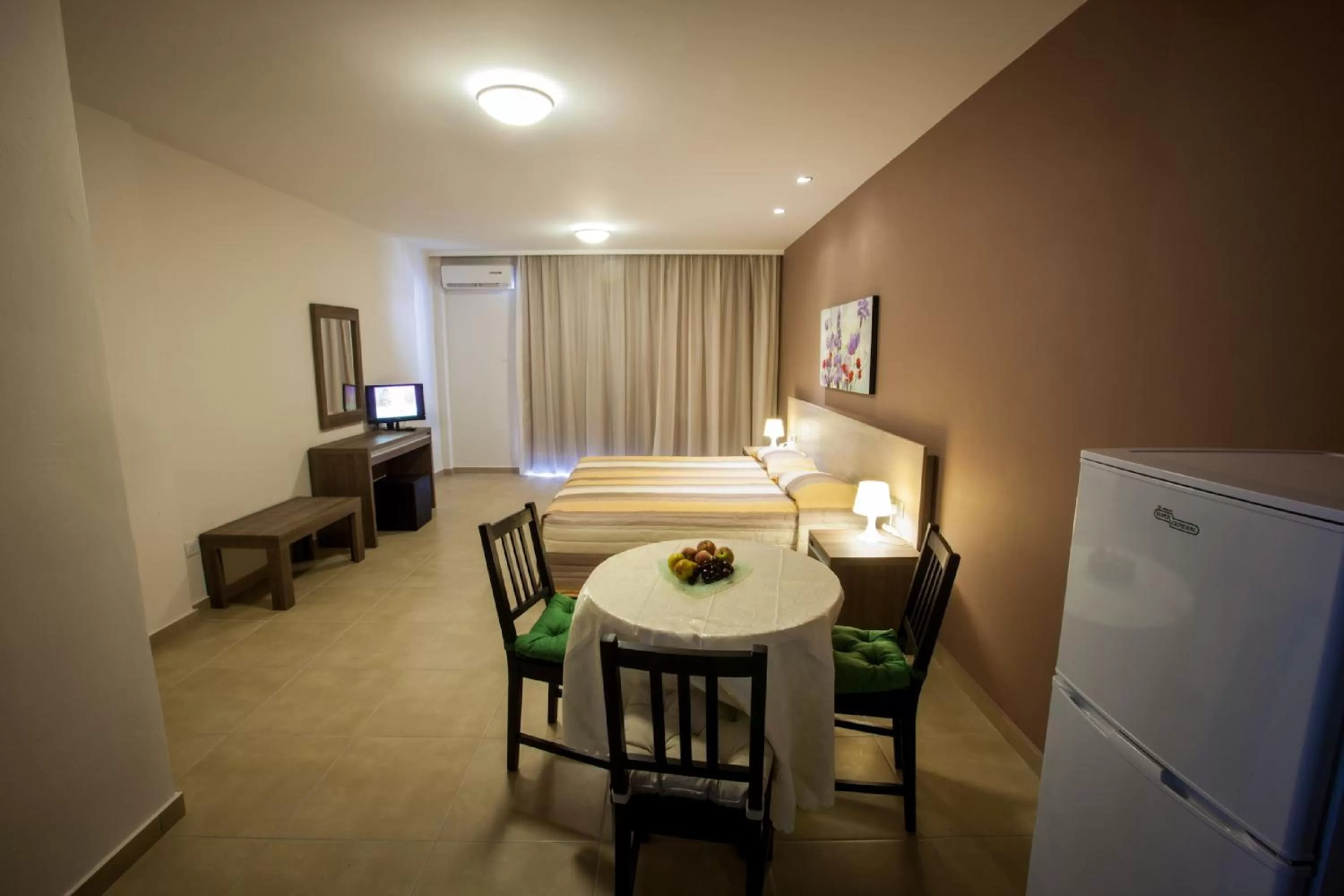 TV and multimedia in Crystallo Apartments