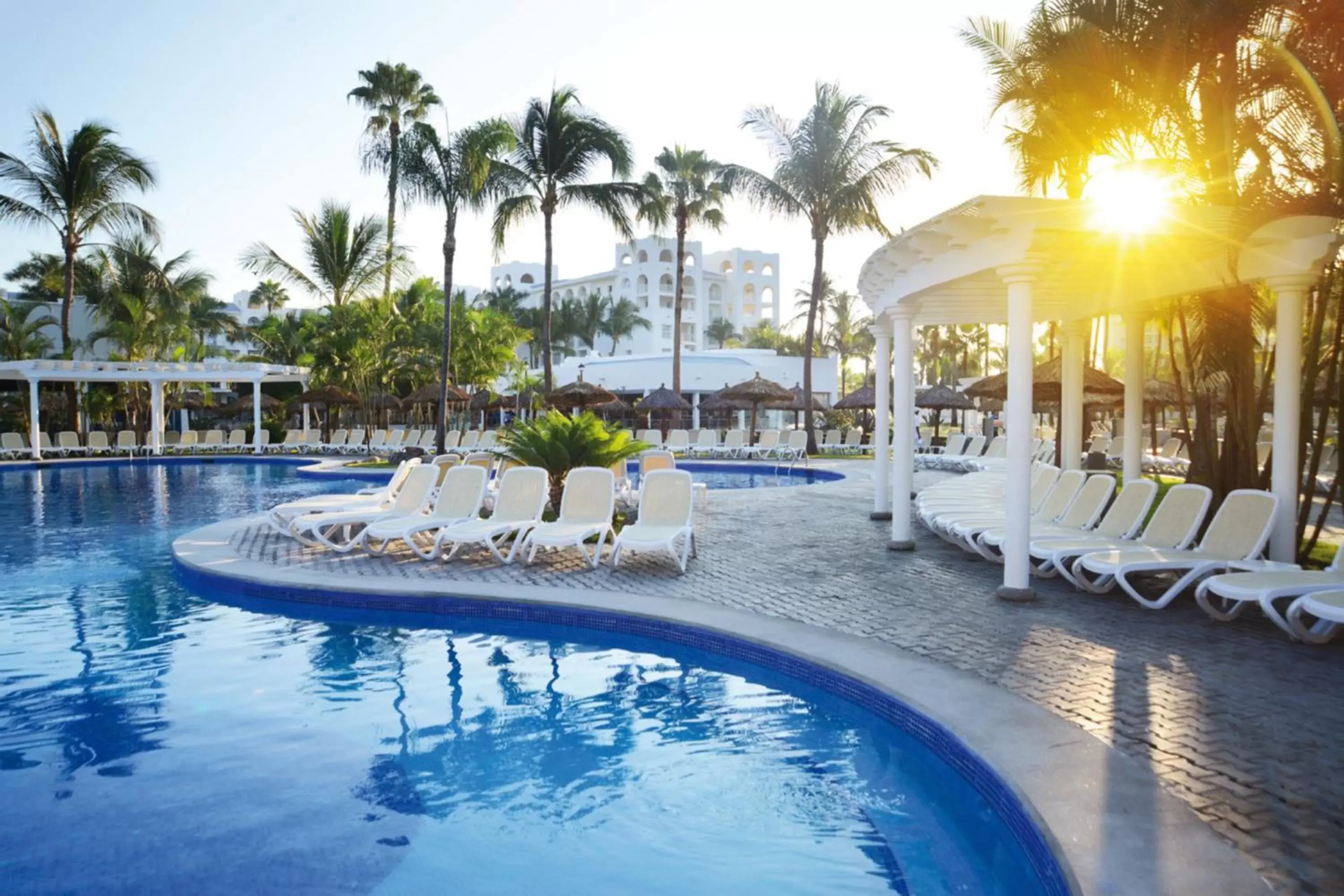 Swimming Pool in Riu Jalisco - All Inclusive