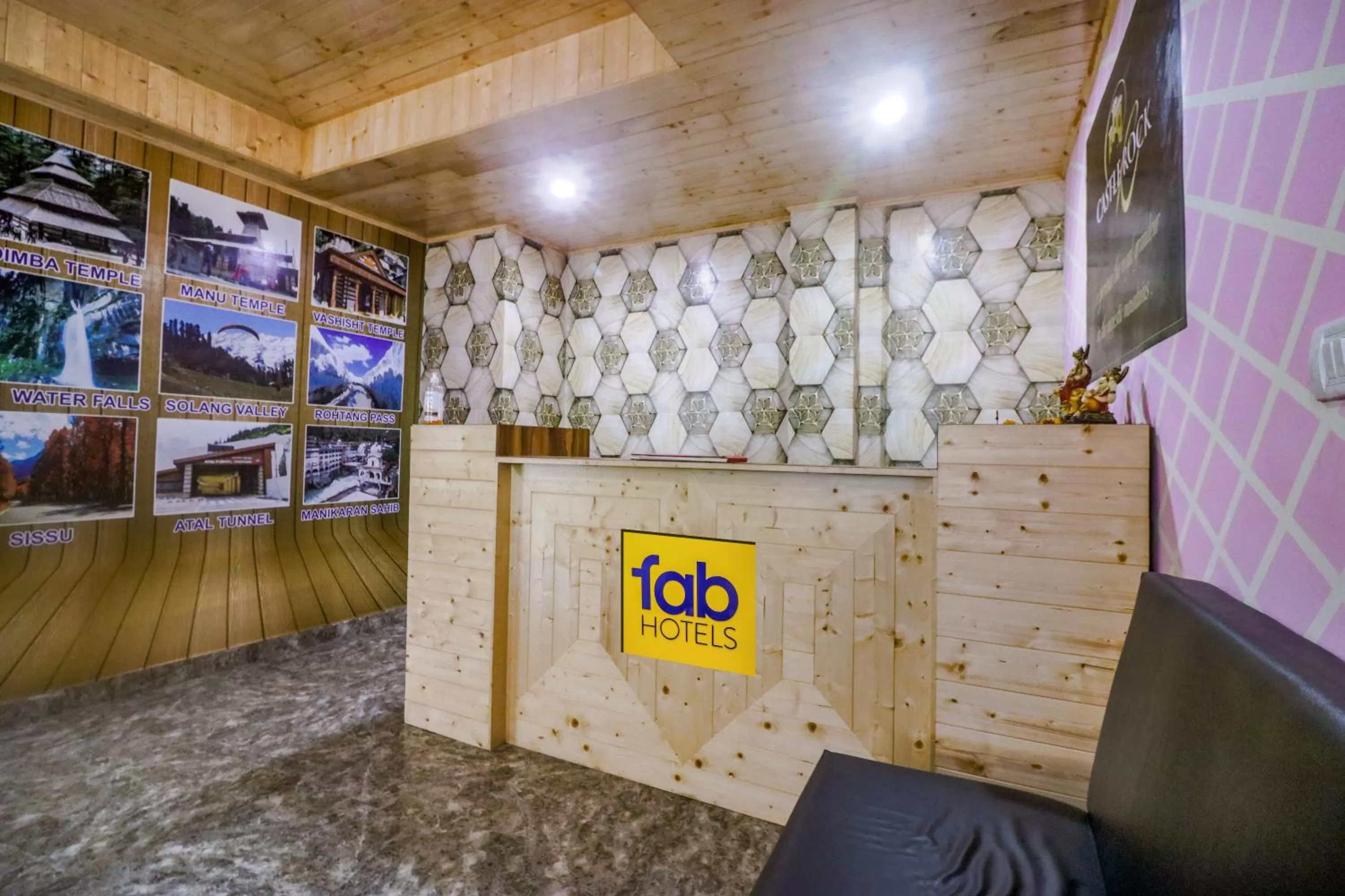 Lobby or reception in FabHotel Castle Rock