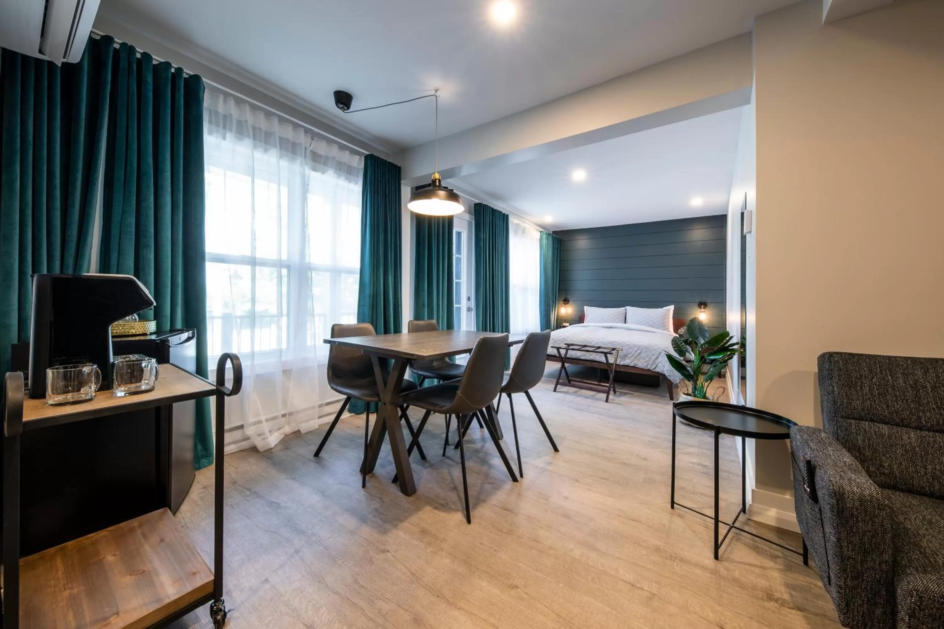 Bed in Square Victoria Maison Hôtelière