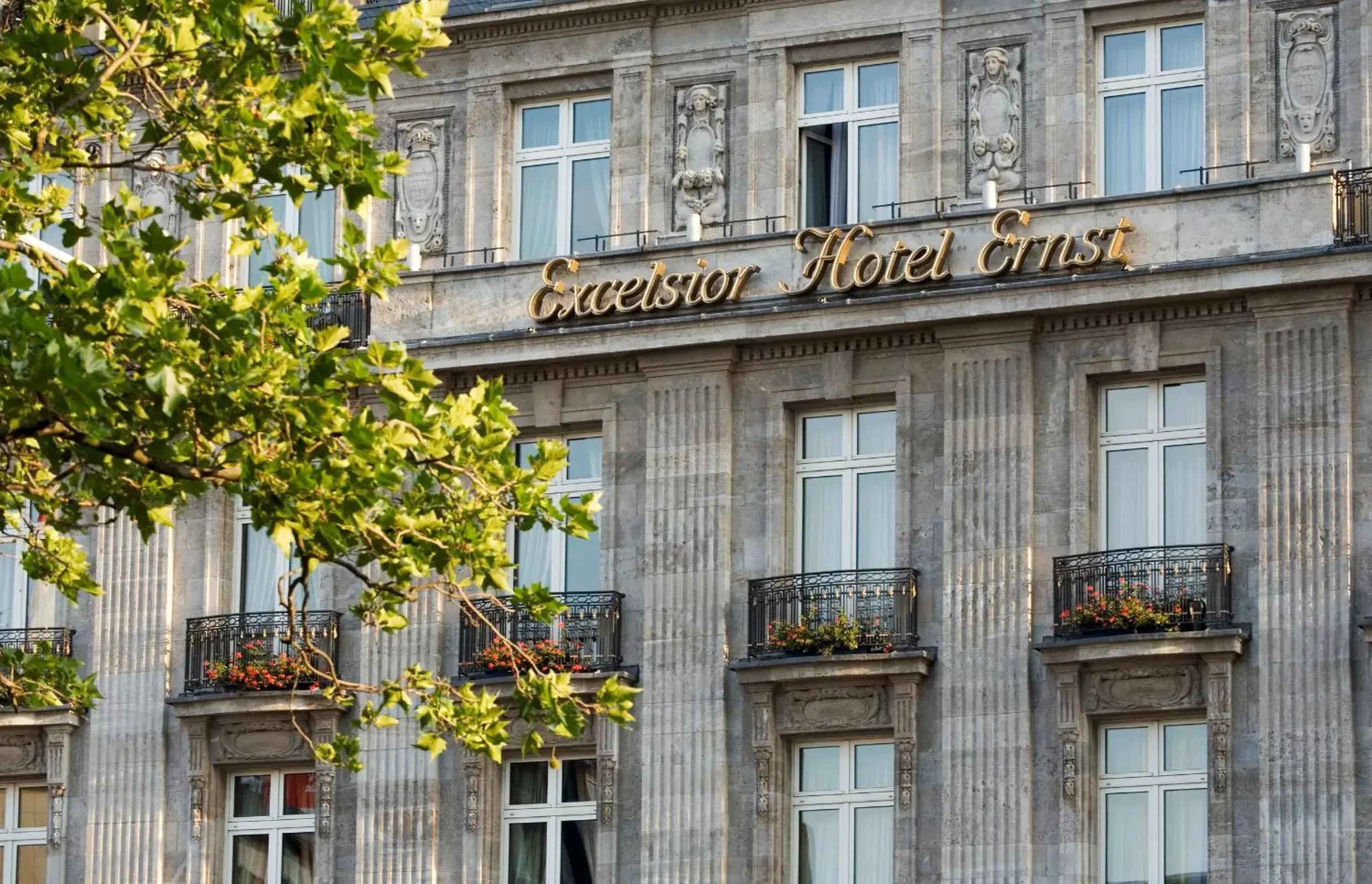 Facade/entrance, Property Building in Excelsior Hotel Ernst am Dom