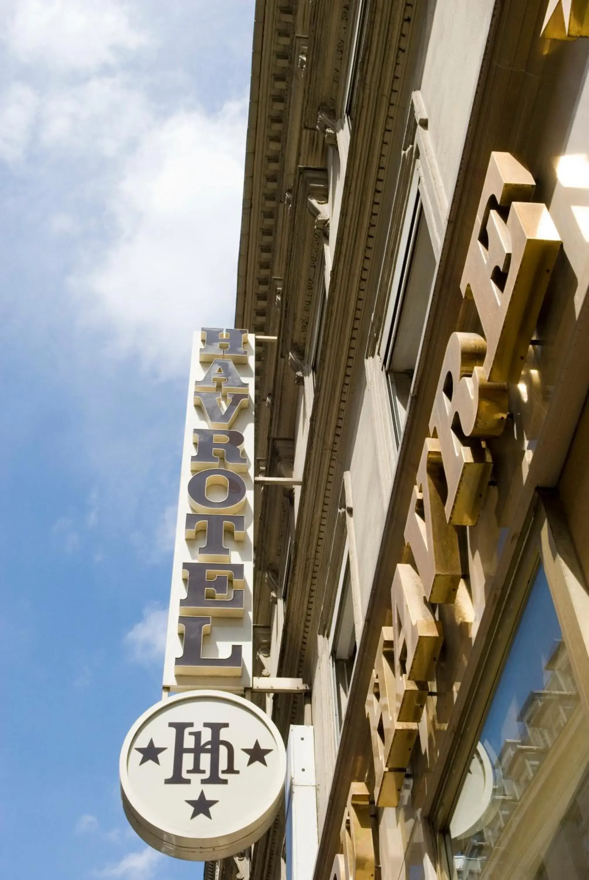 Facade/entrance, Property Logo/Sign in Grand Hotel Du Havre