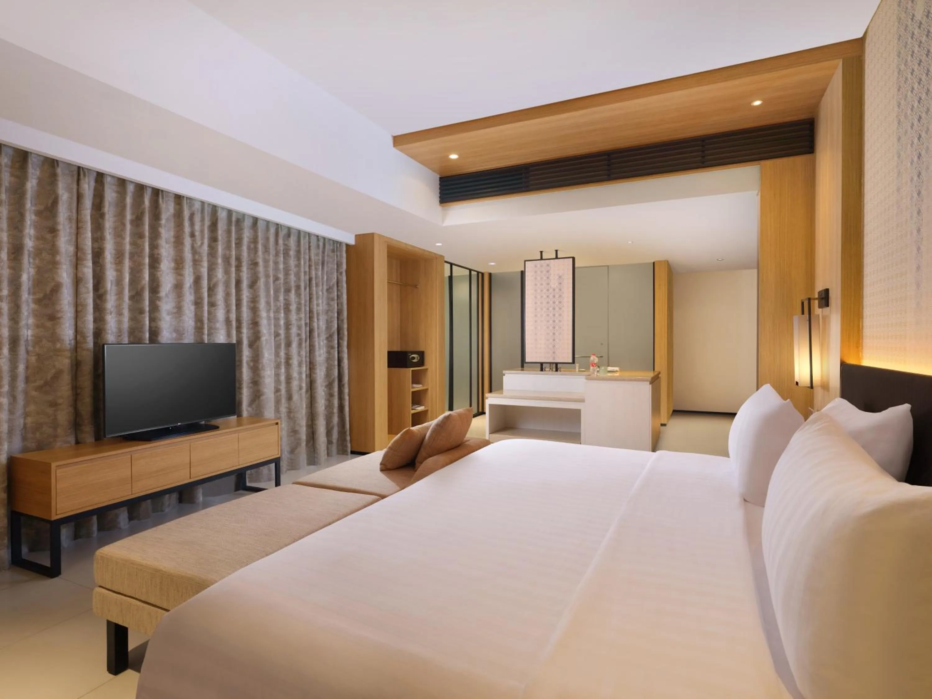 Bedroom, Bed in Hotel Santika Premiere Bandara Palembang