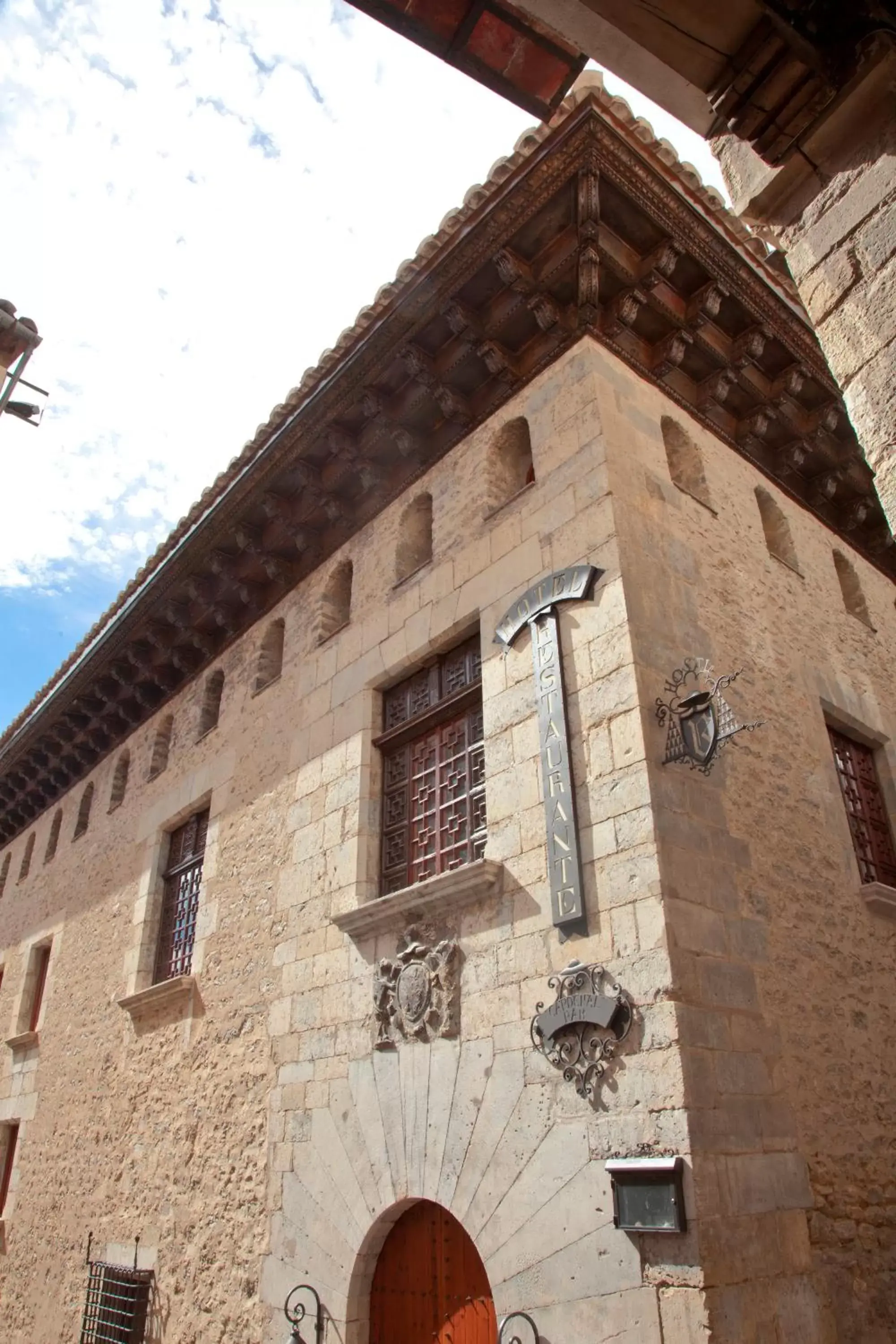 Facade/entrance, Property Building in Hotel Cardenal Ram