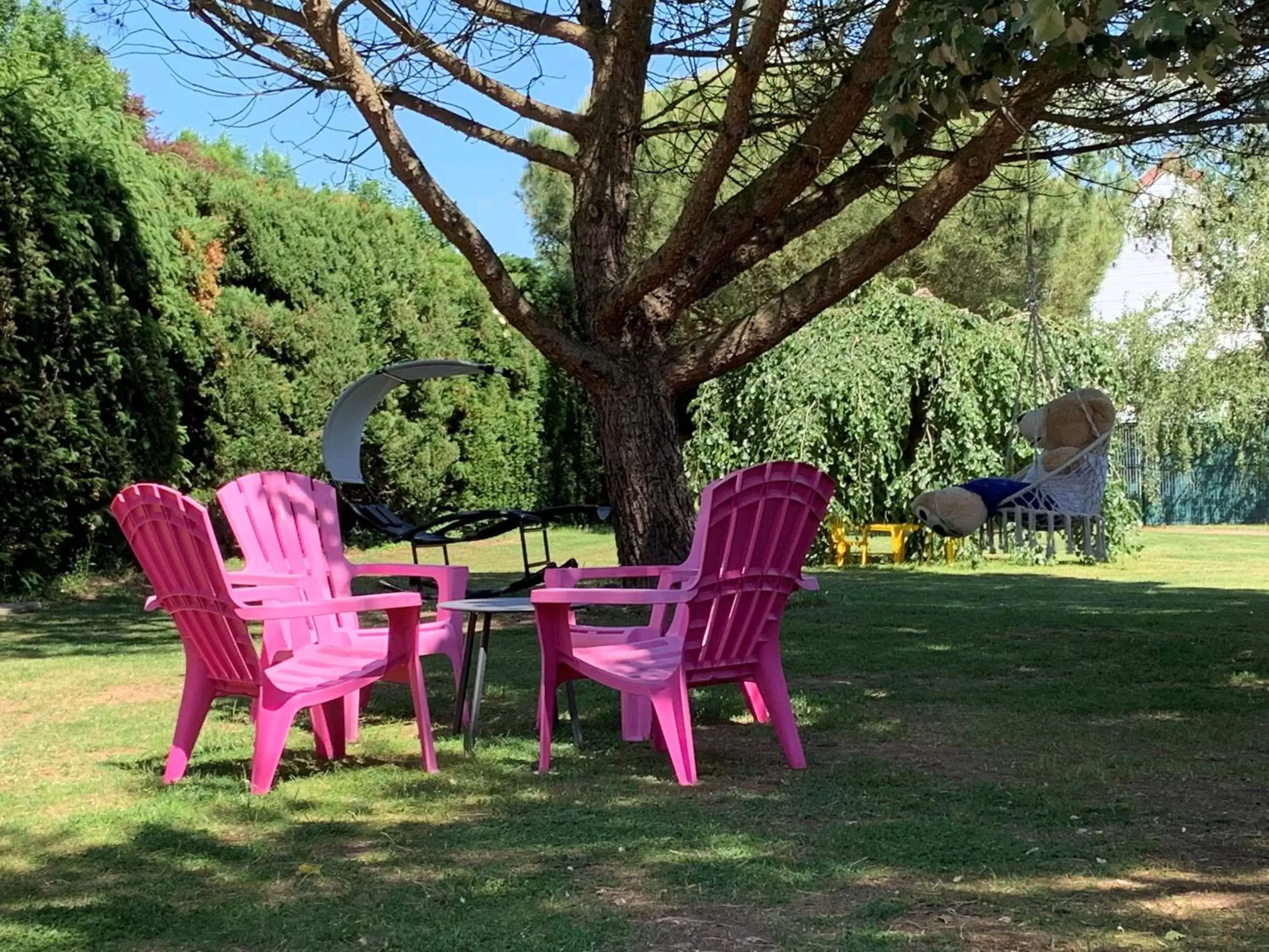 Garden in Brit Hotel Dak Hotel