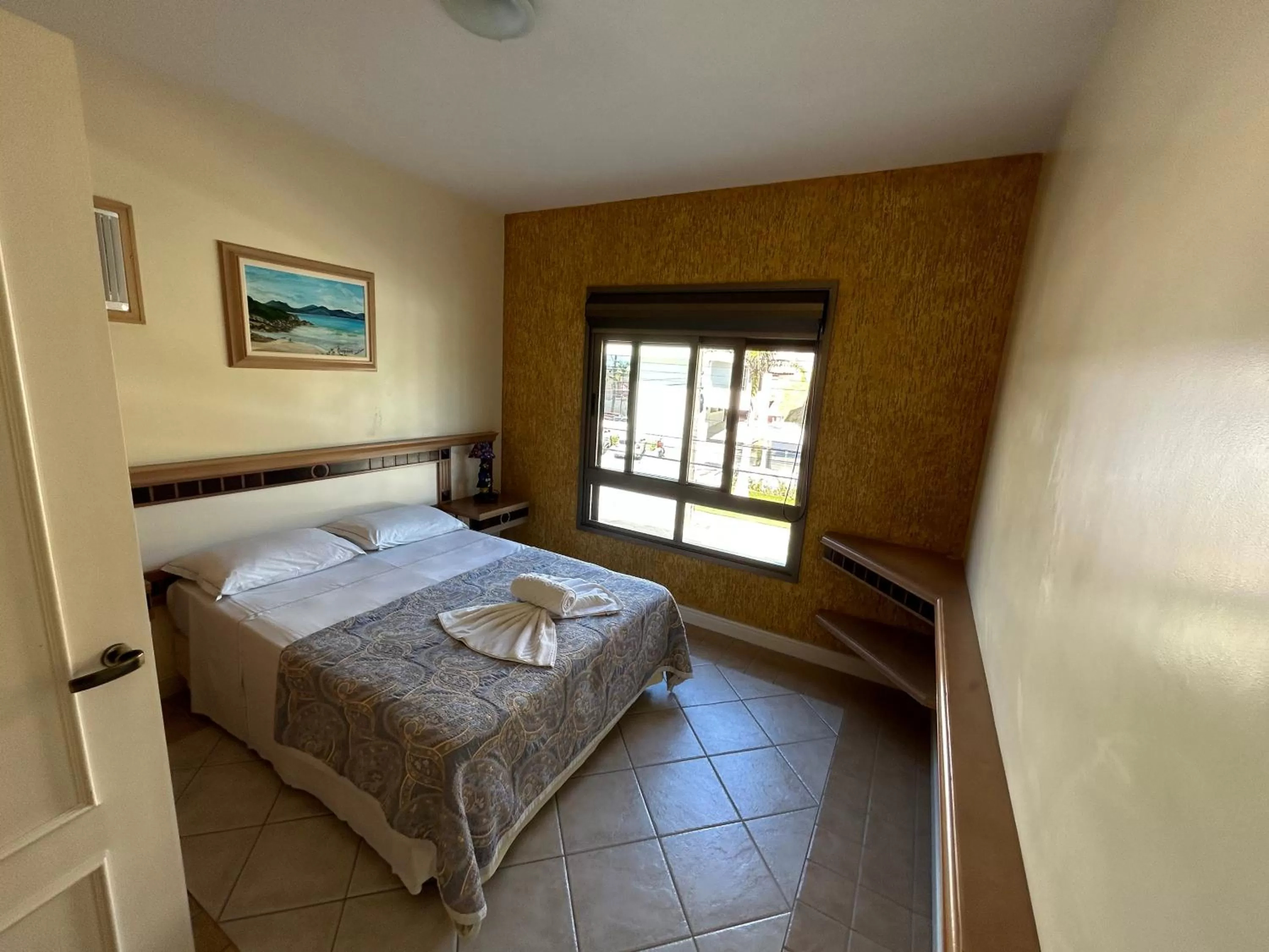 Bedroom, Bed in Golfinhos Apart Hotel