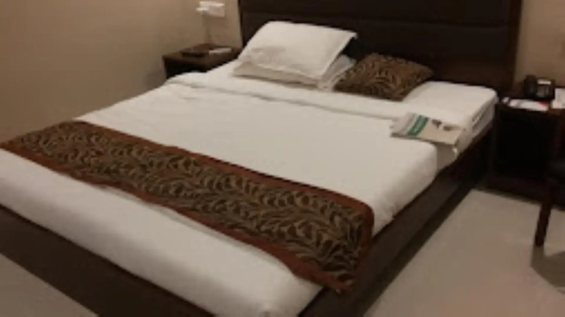 Property building, Bed in Hotel Shreehari Grand