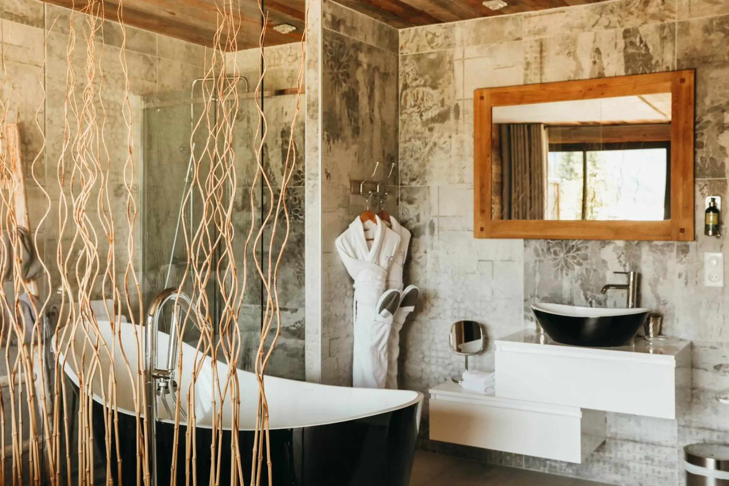 Bathroom in Les Grands Montets Hotel & Spa