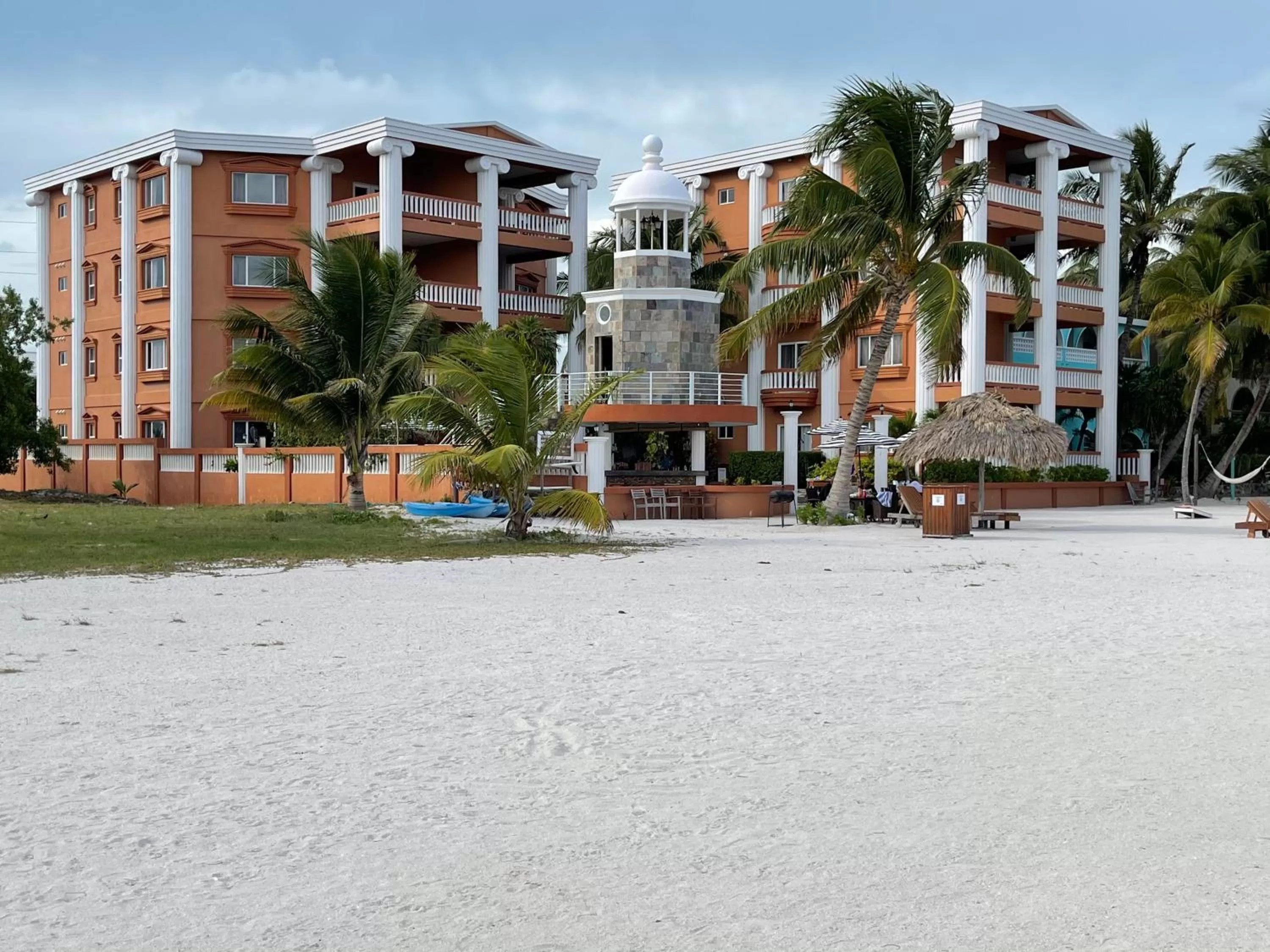 Property building in Lighthouse Beach Villas