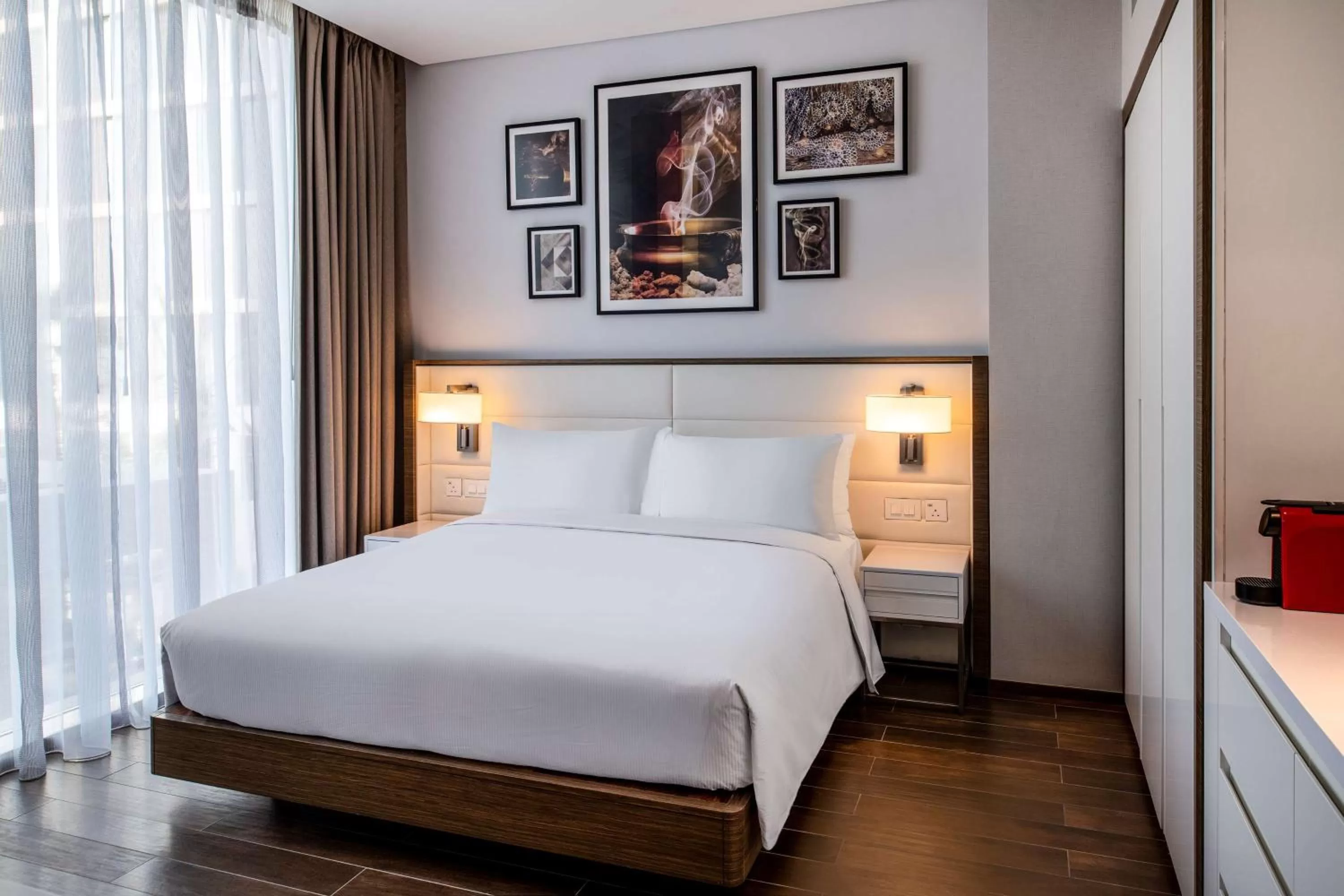 Bed in DoubleTree Suites by Hilton - Riyadh Financial District