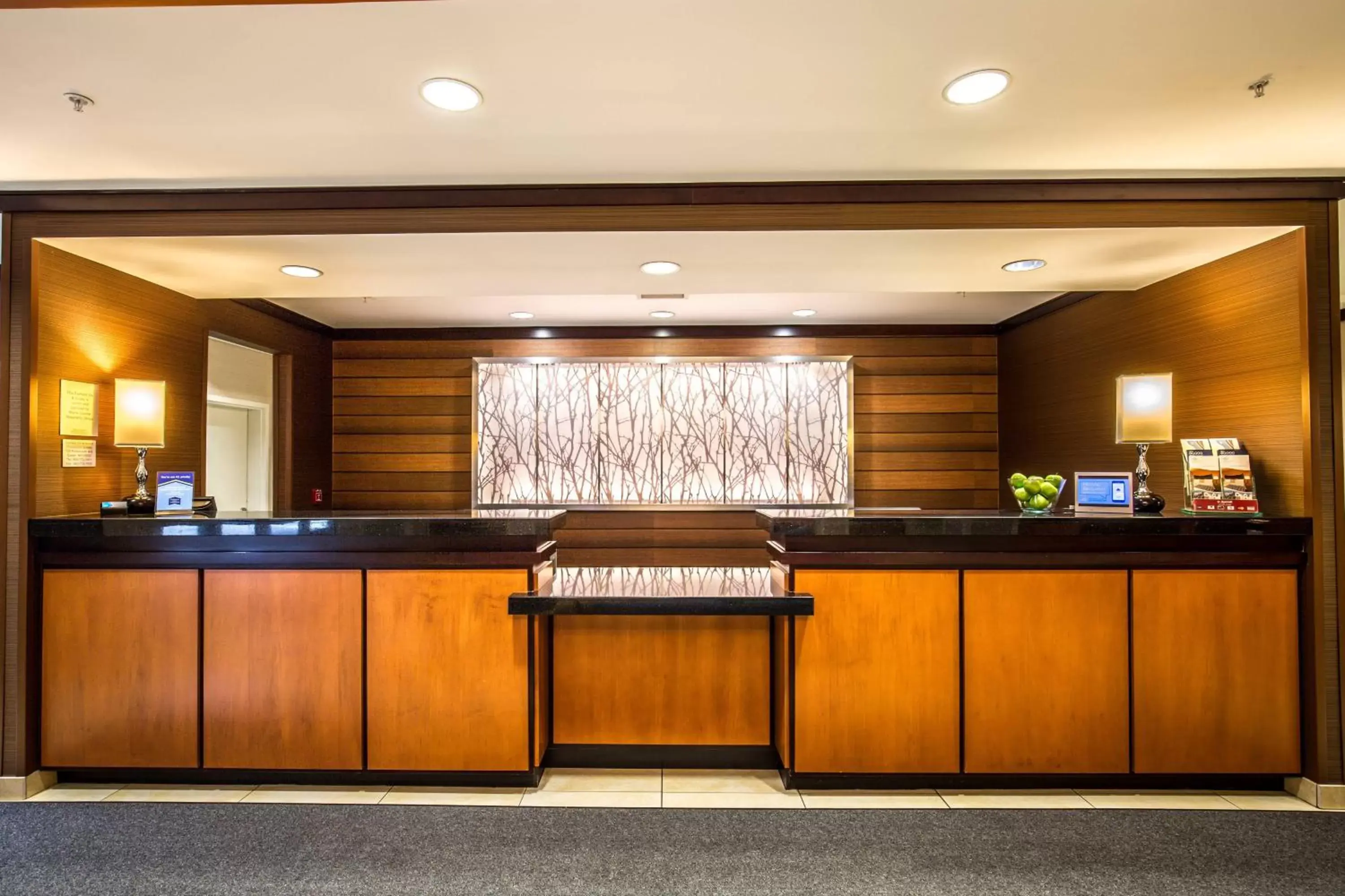 Lobby or reception, Lobby/Reception in Fairfield Inn and Suites by Marriott Portsmouth Exeter