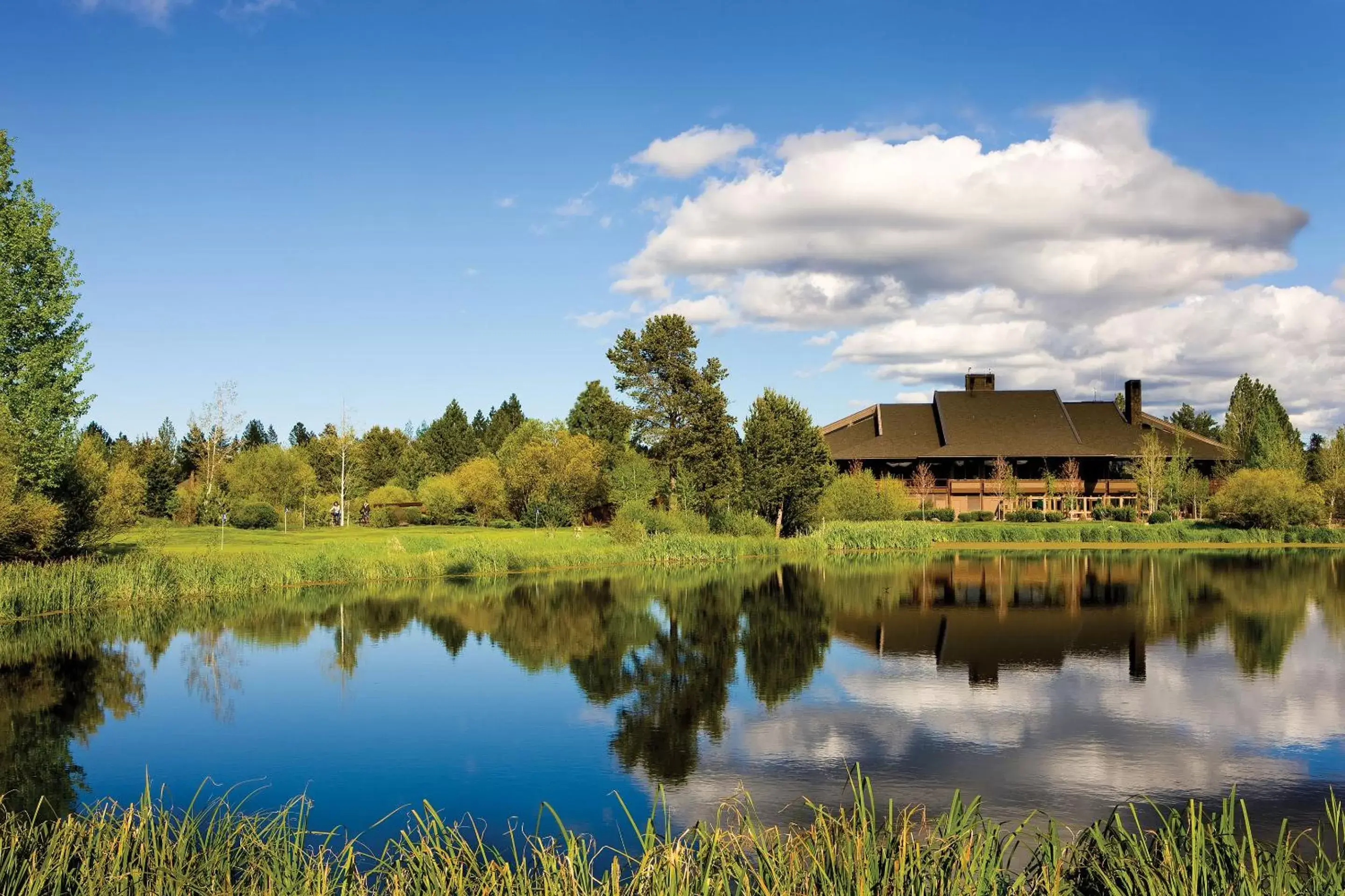 Property building in Sunriver Resort