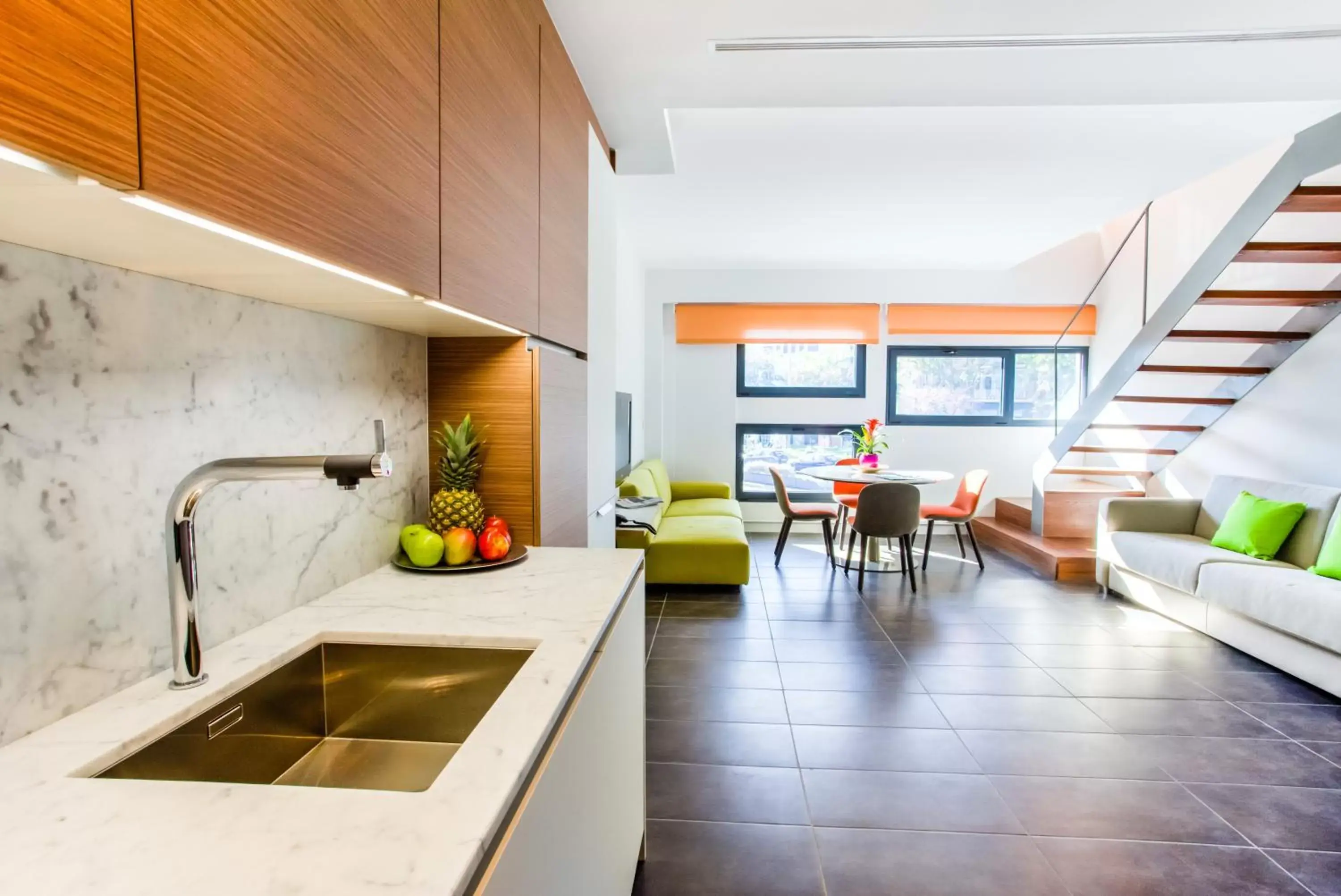 Kitchen or kitchenette in Cosmo Apartments Sants