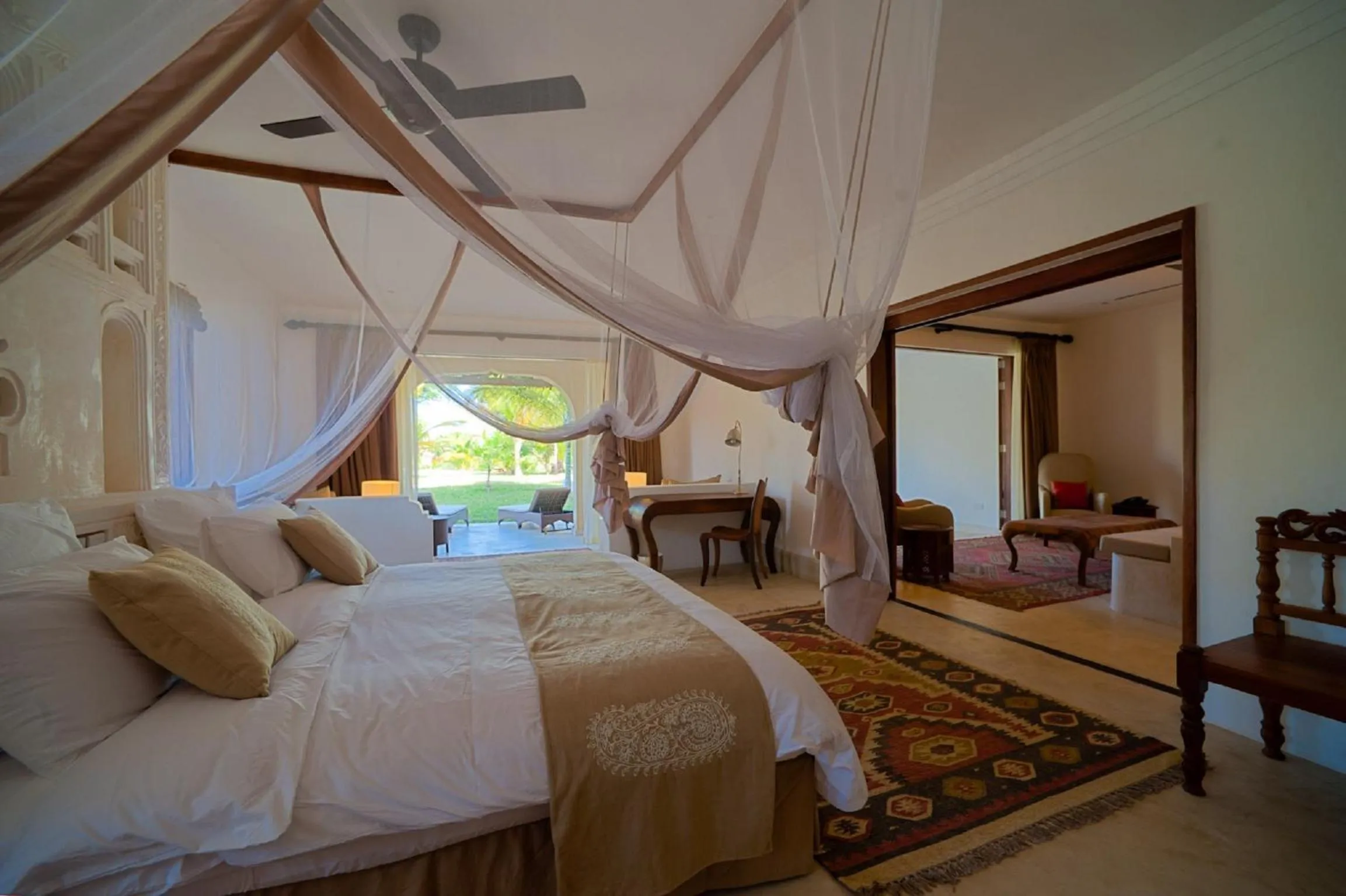 Bed in Swahili Beach