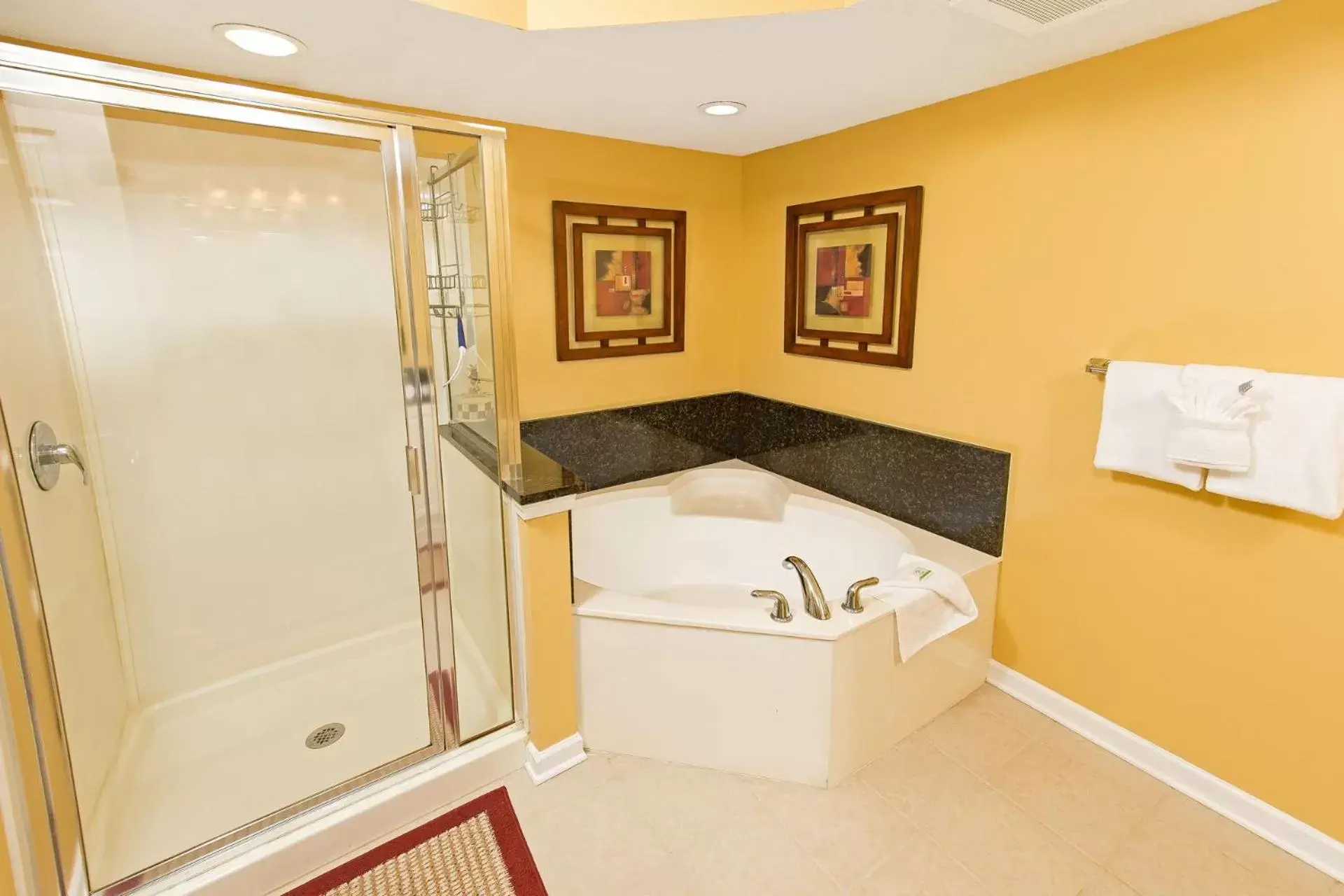 Bathroom in Barefoot Resort Golf & Yacht Club Villas