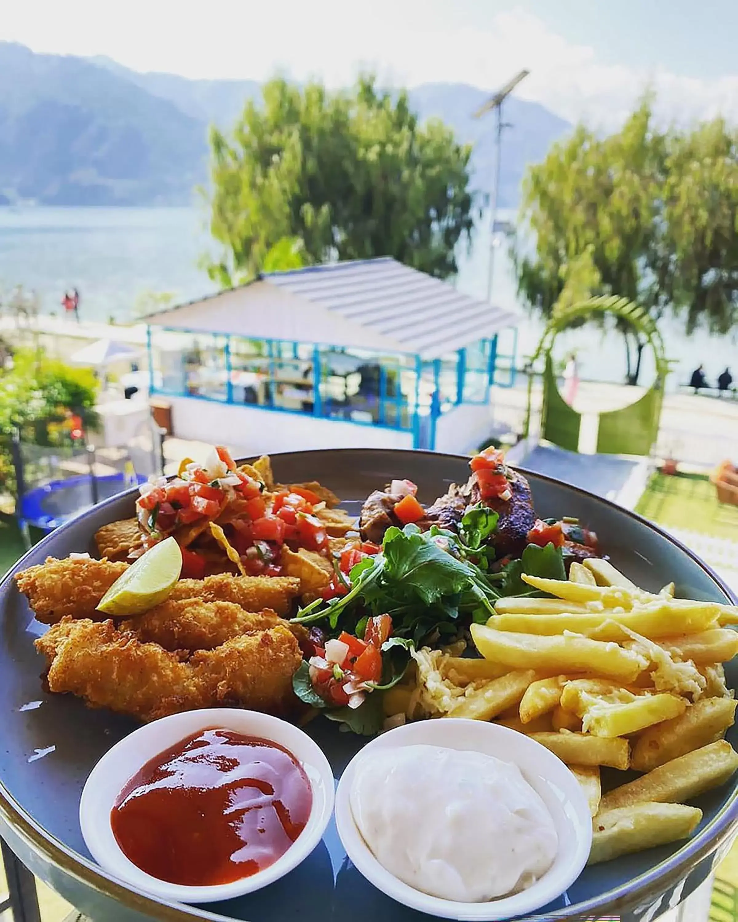 Breakfast in Majestic Lake Front Hotel & Suites Breakfast in Majestic Lake Front Hotel & Suites