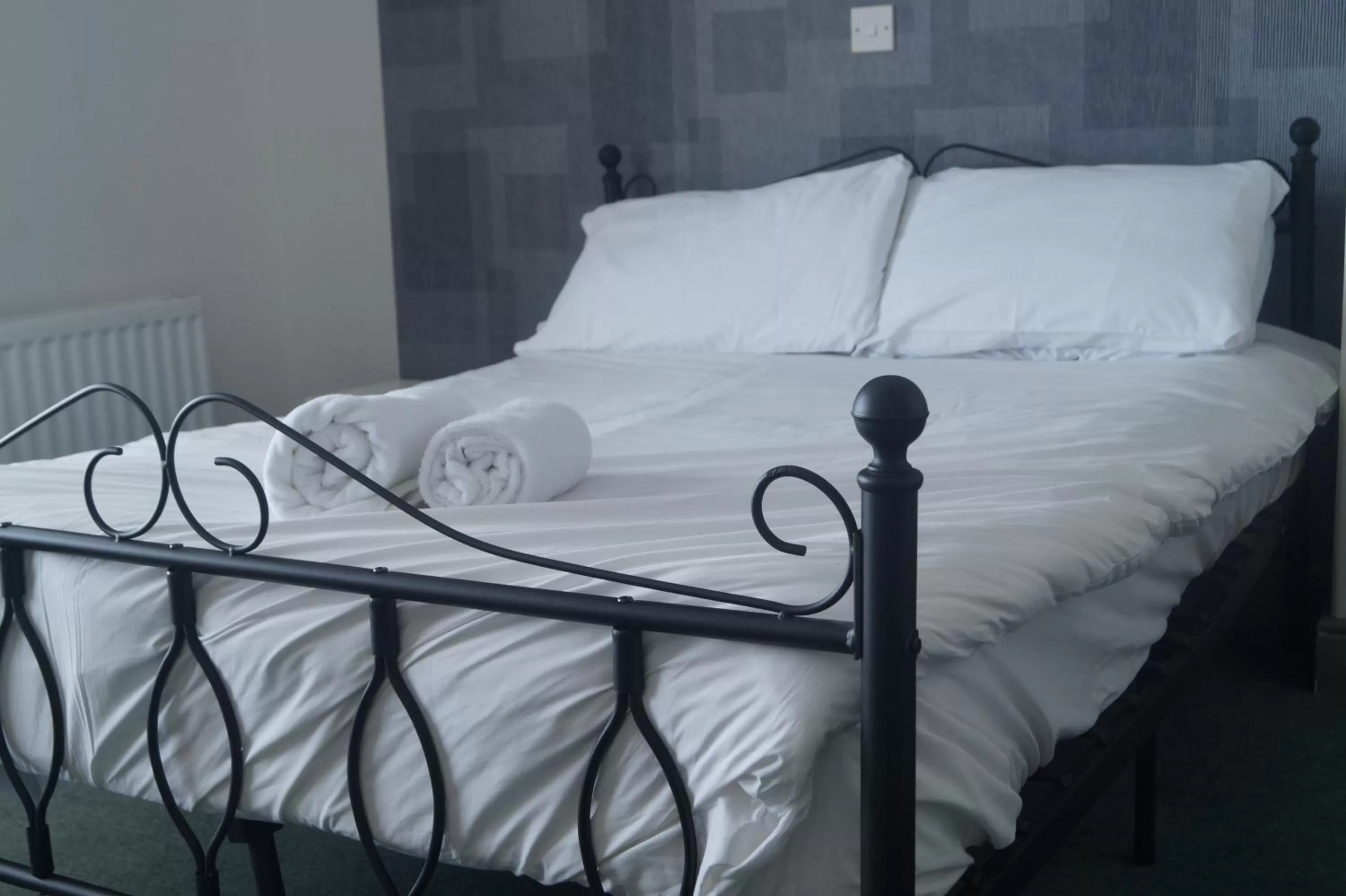 Bedroom, Bed in The Narrows