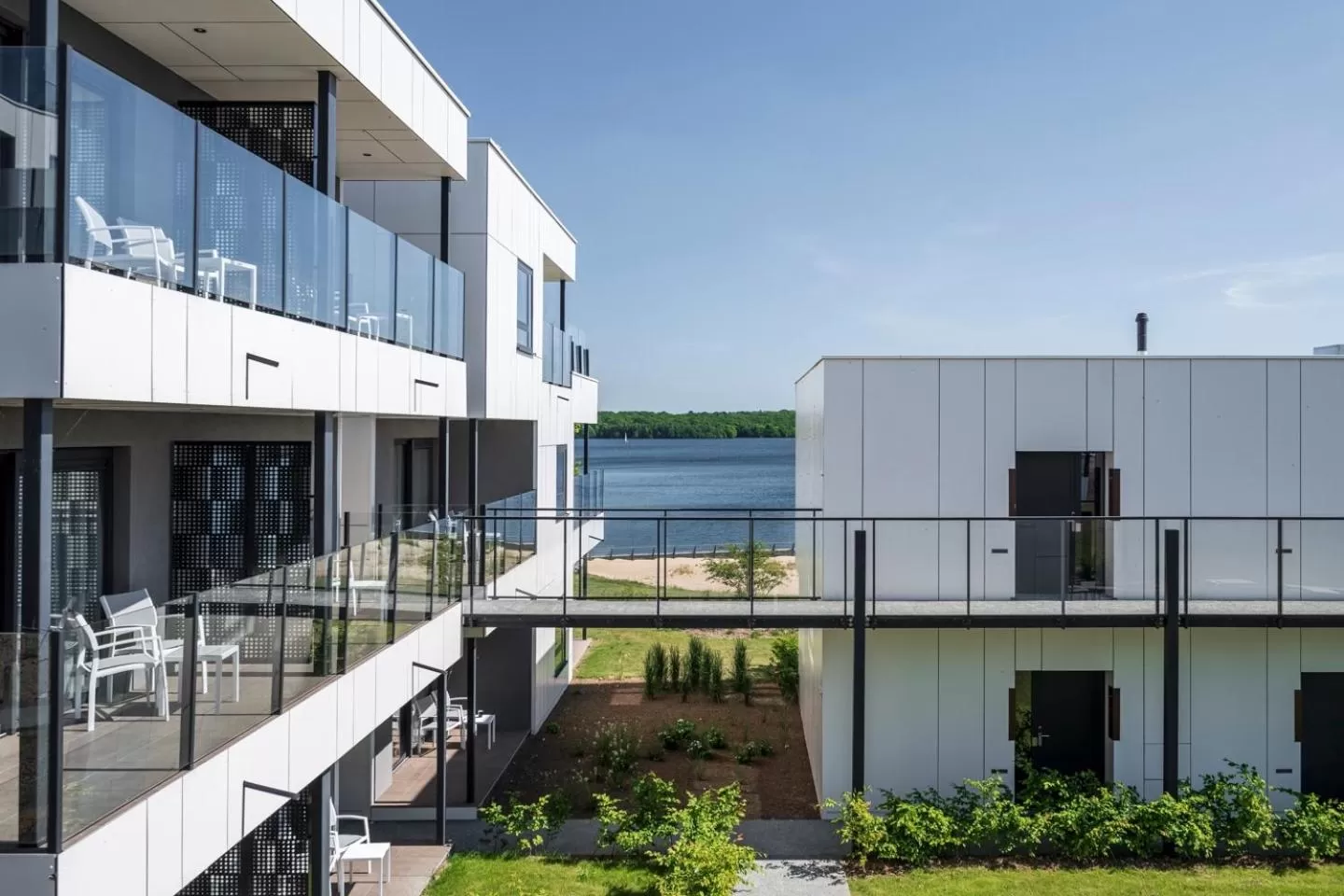 Garden view in Golden Lakes Hotel
