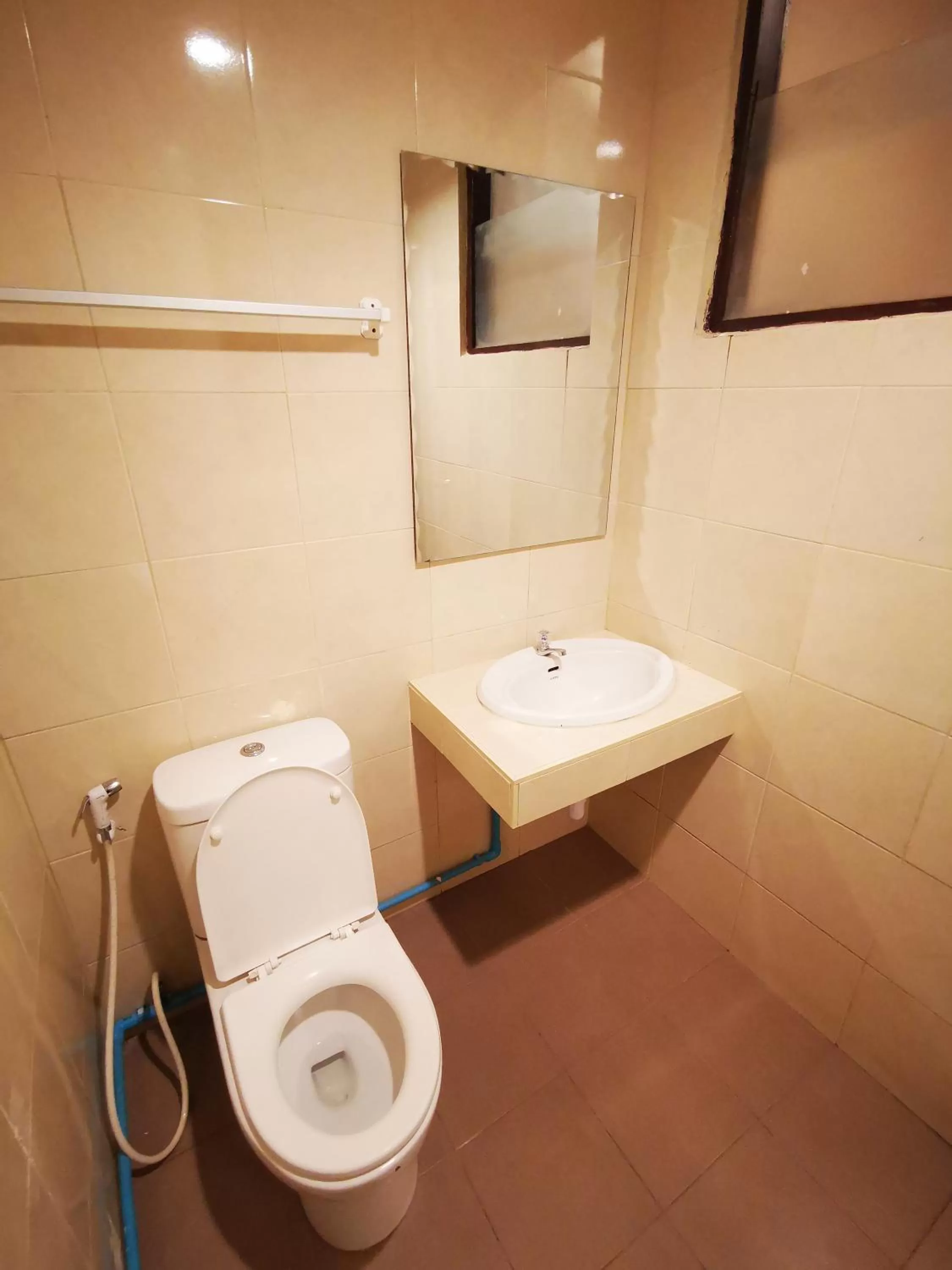 Toilet in KKinn South Pattaya