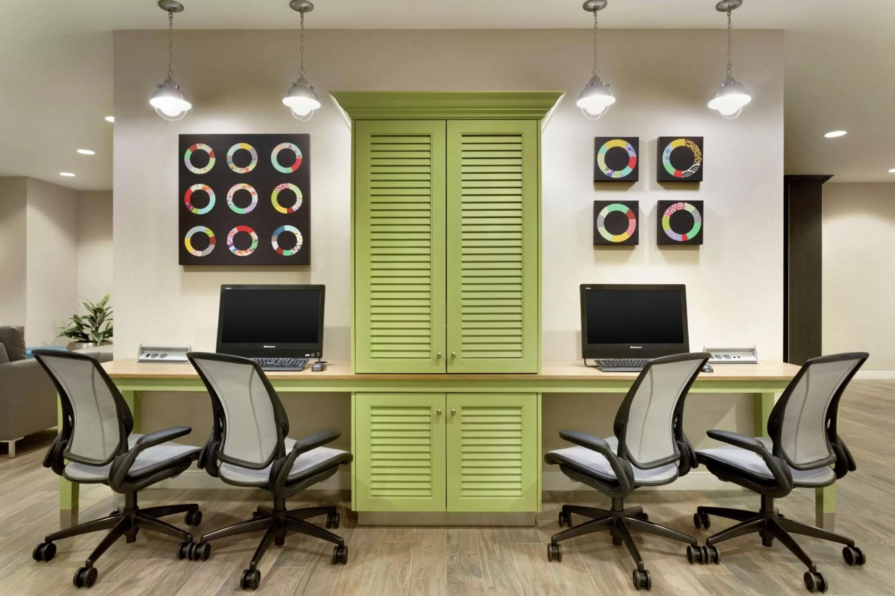 Business facilities in Home2 Suites by Hilton Milton Ontario