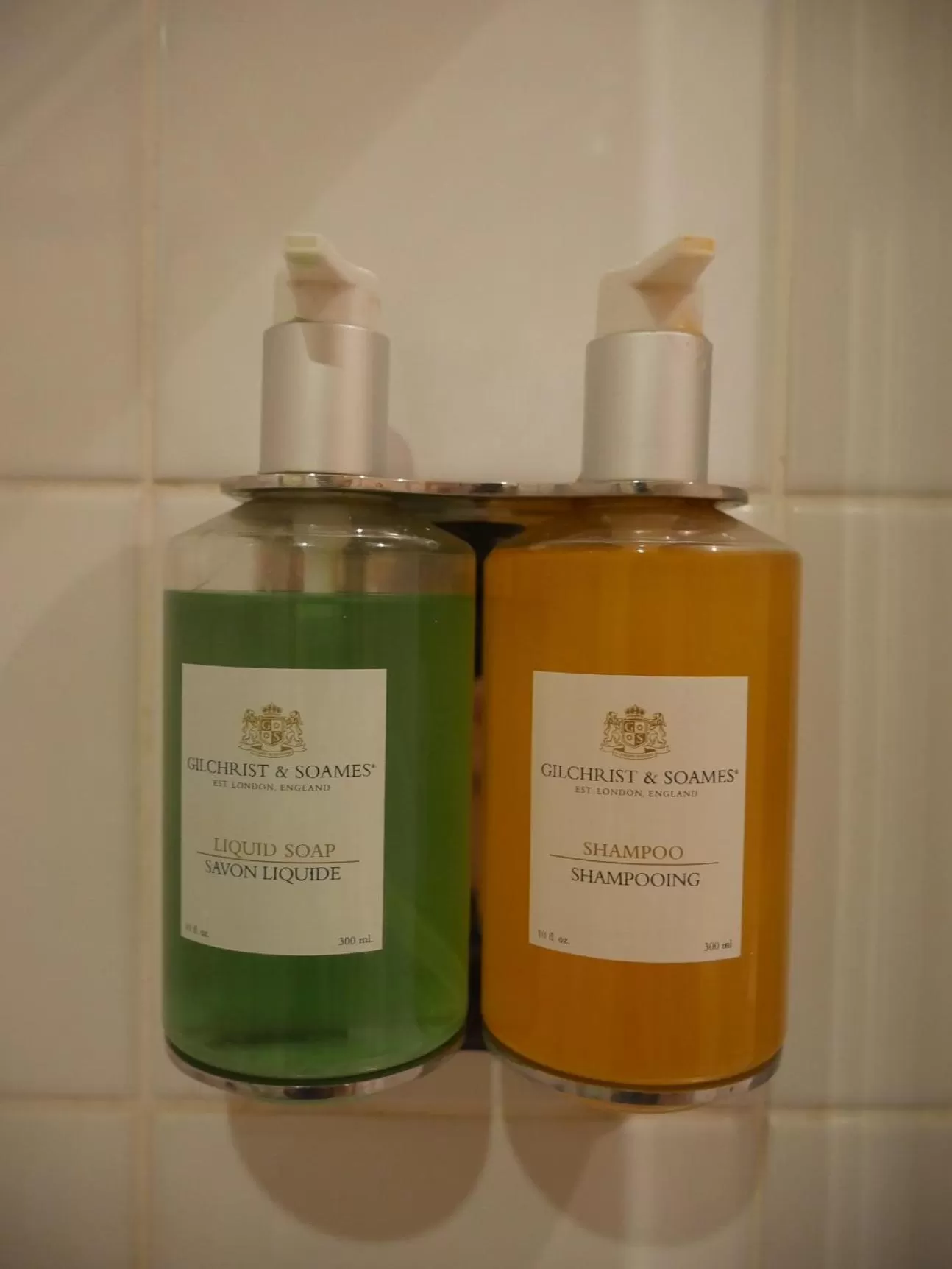 Standard Twin Room in The Sleepwell Inn