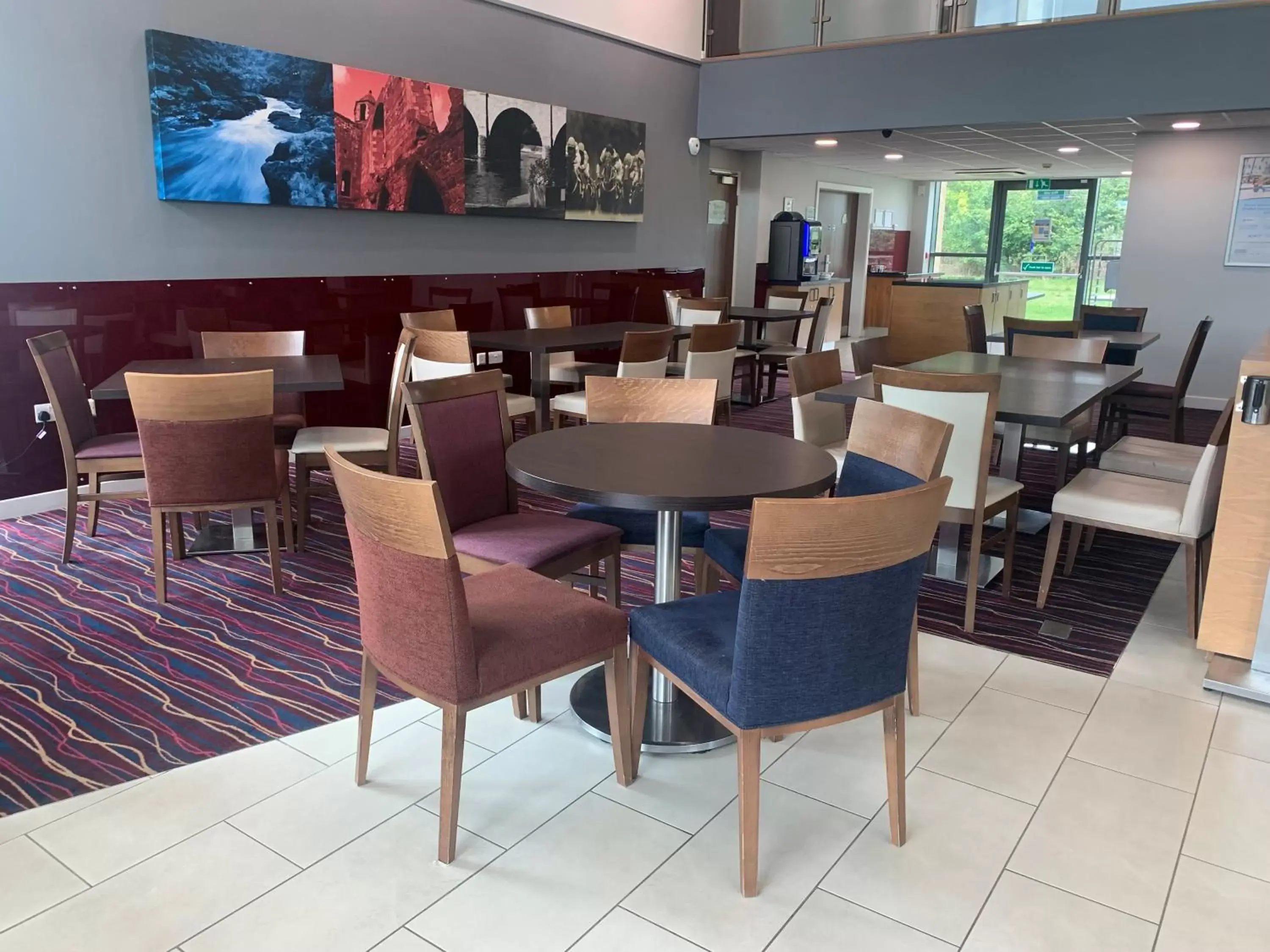 Restaurant/Places to Eat in Days Inn Wetherby