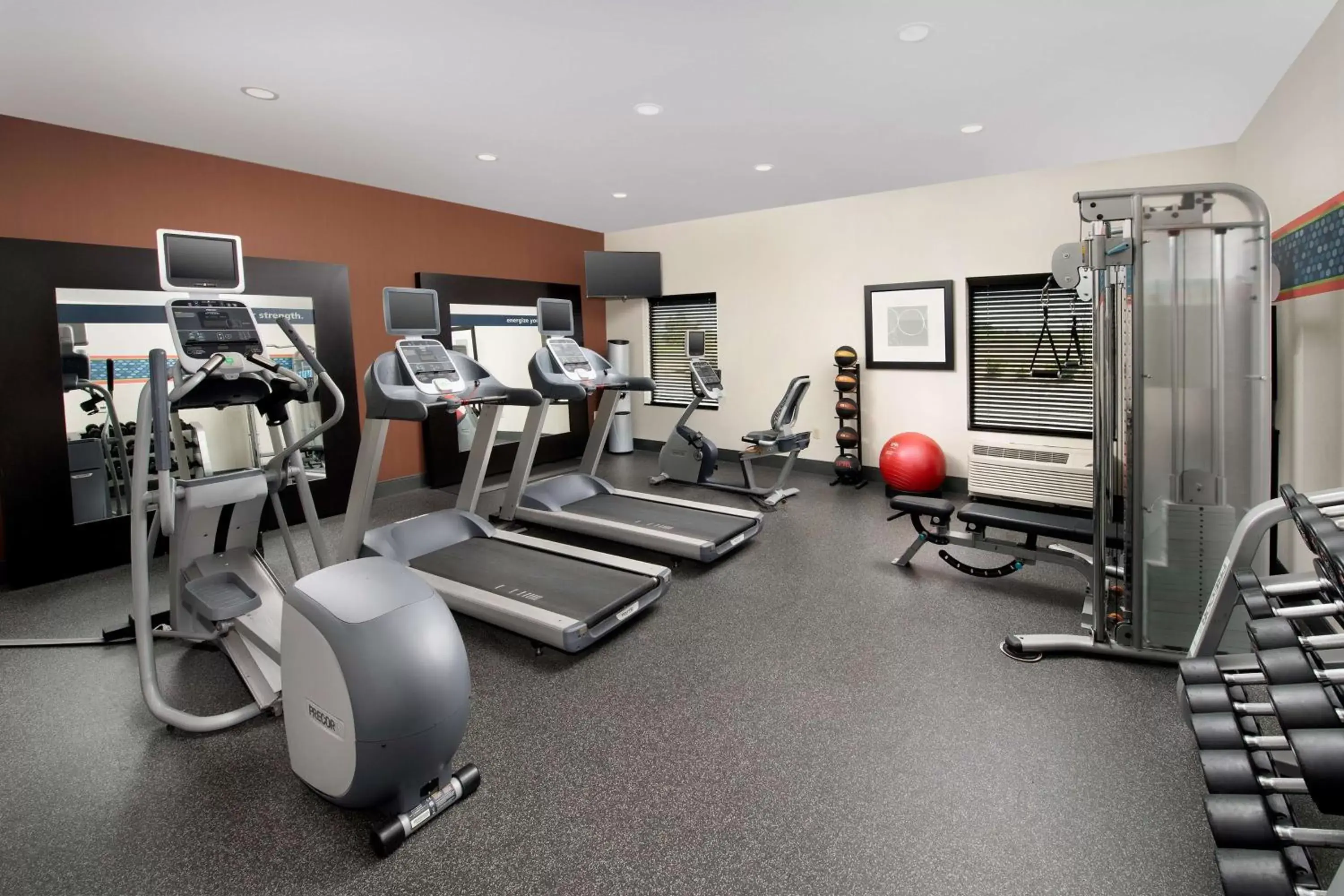 Fitness centre/facilities, Fitness Center/Facilities in Hampton Inn & Suites Tupelo/Barnes Crossing
