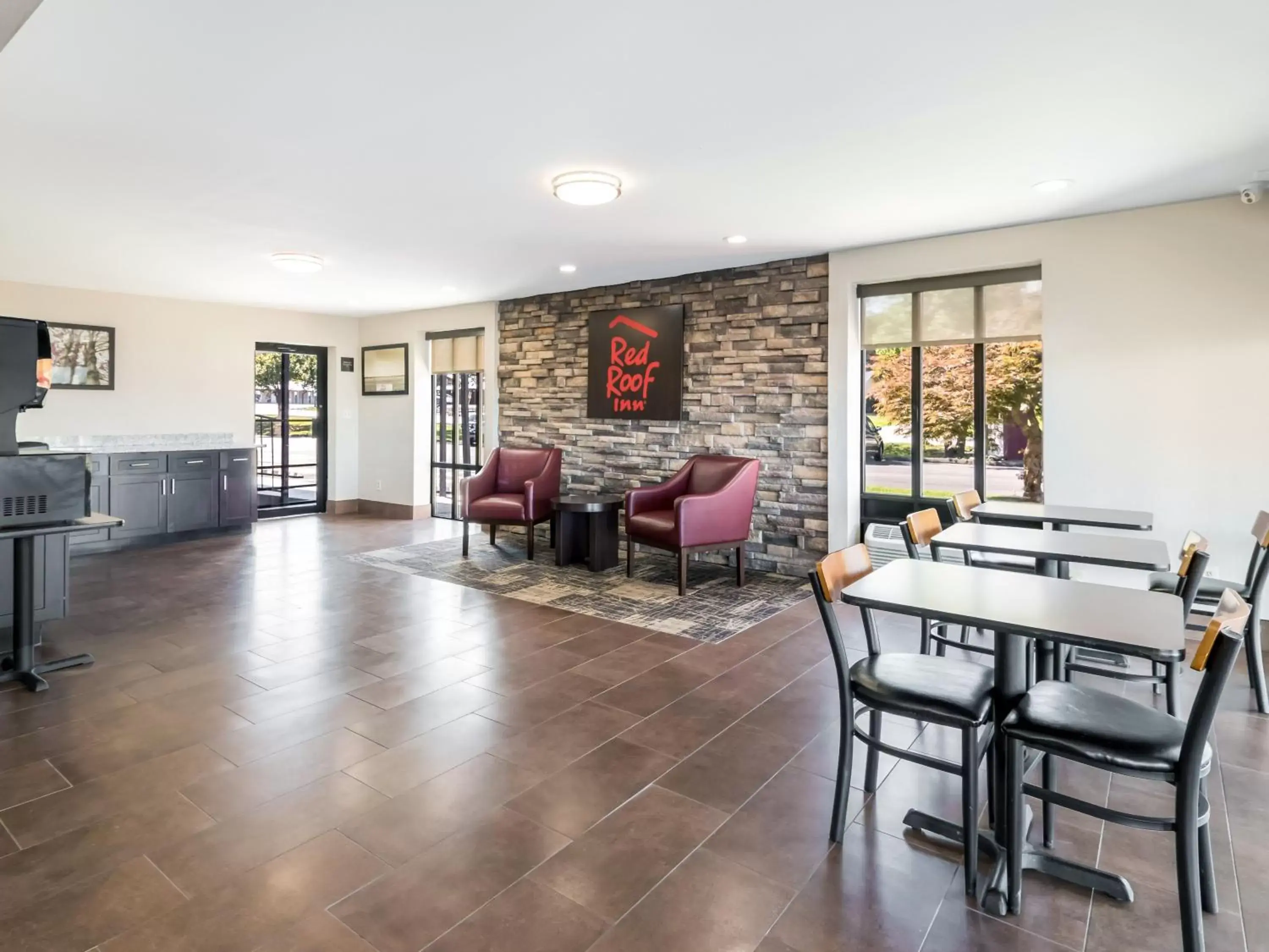 Lobby or reception in Red Roof Inn Dandridge