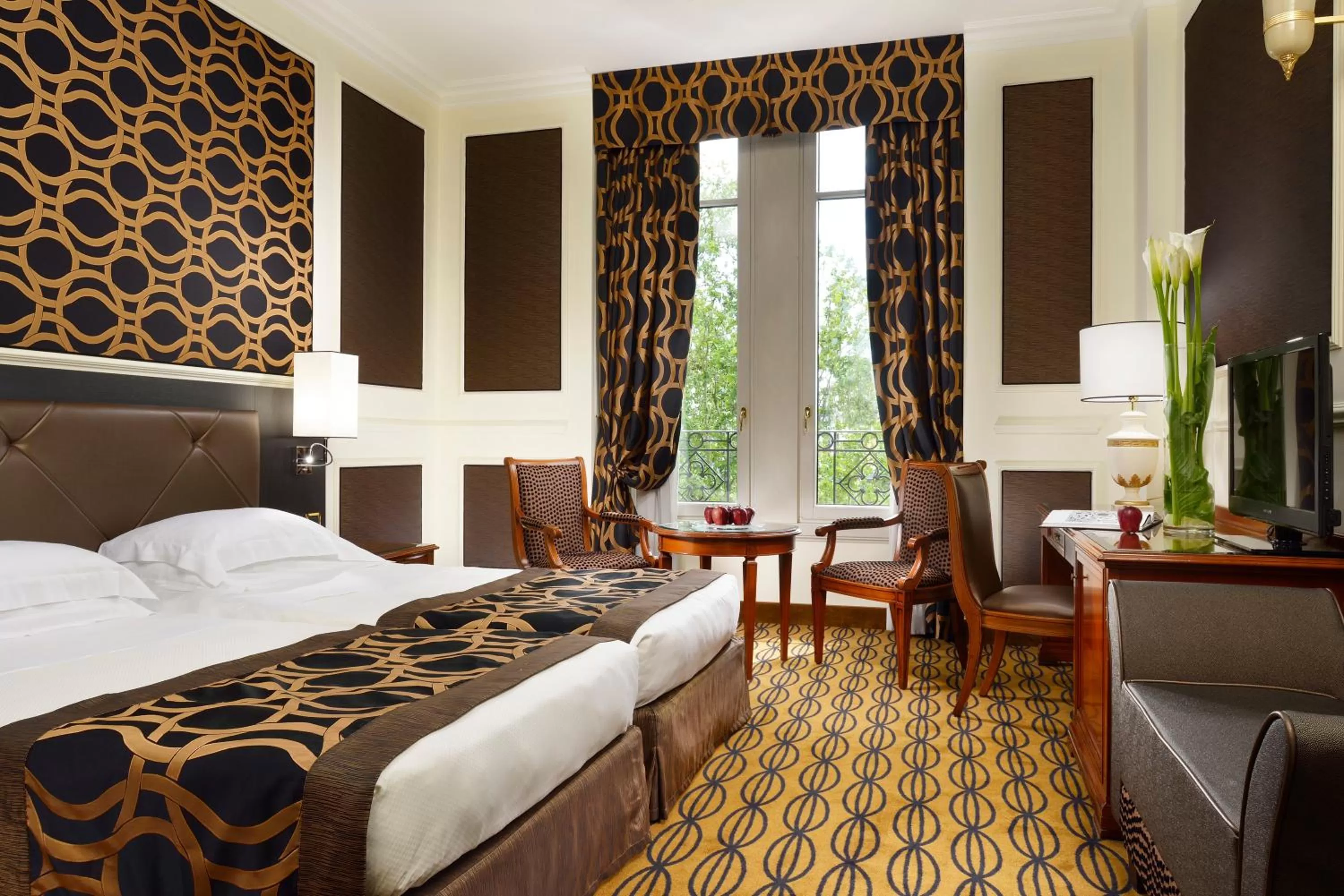 Bedroom, Bed in Grand Visconti Palace