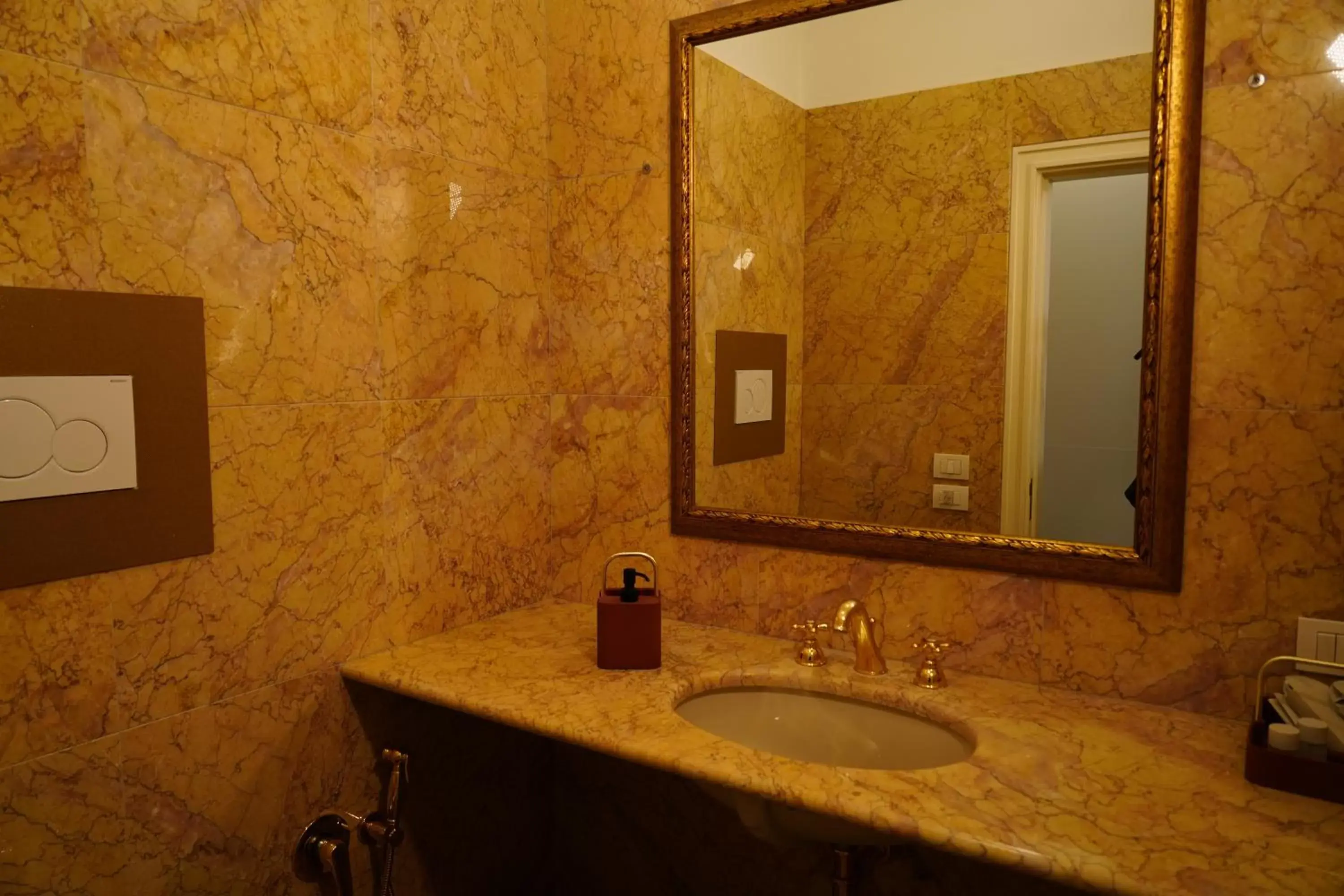 Bathroom in Sisuites