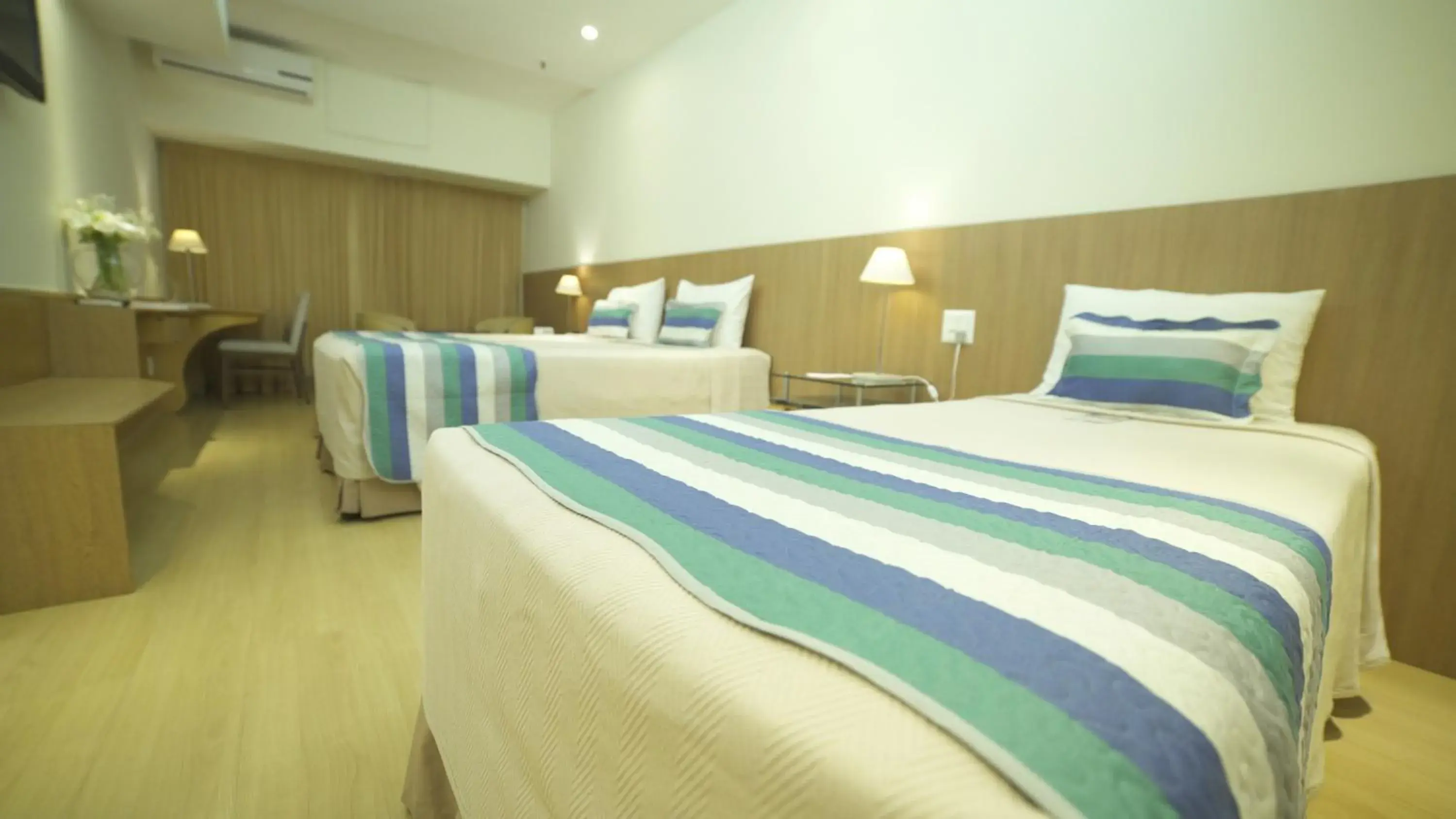 Bedroom, Bed in South American Copacabana Hotel