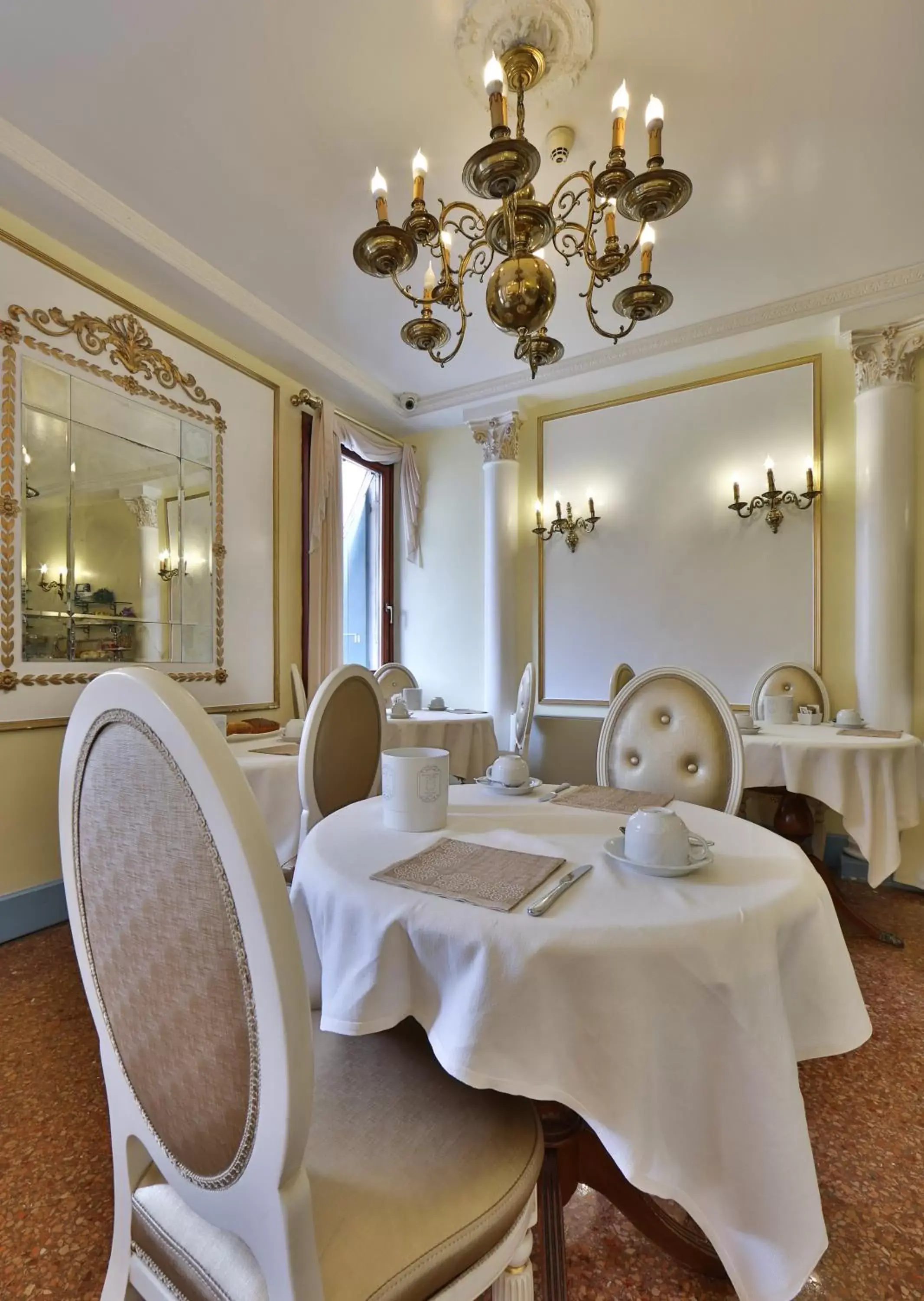 Buffet breakfast, Restaurant/Places to Eat in Hotel Arlecchino