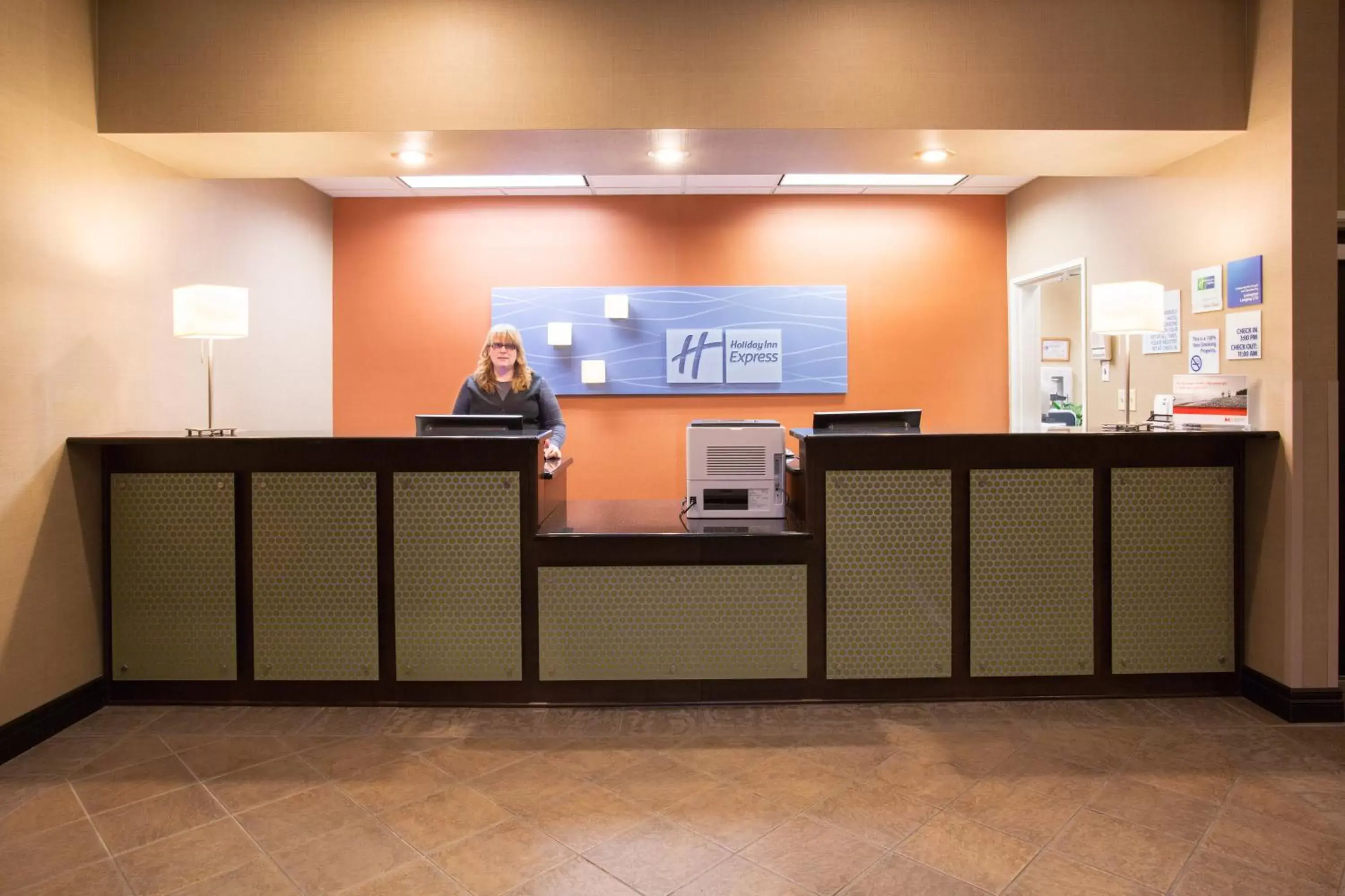 Property building, Lobby/Reception in Holiday Inn Express Hotel & Suites Lexington, an IHG Hotel