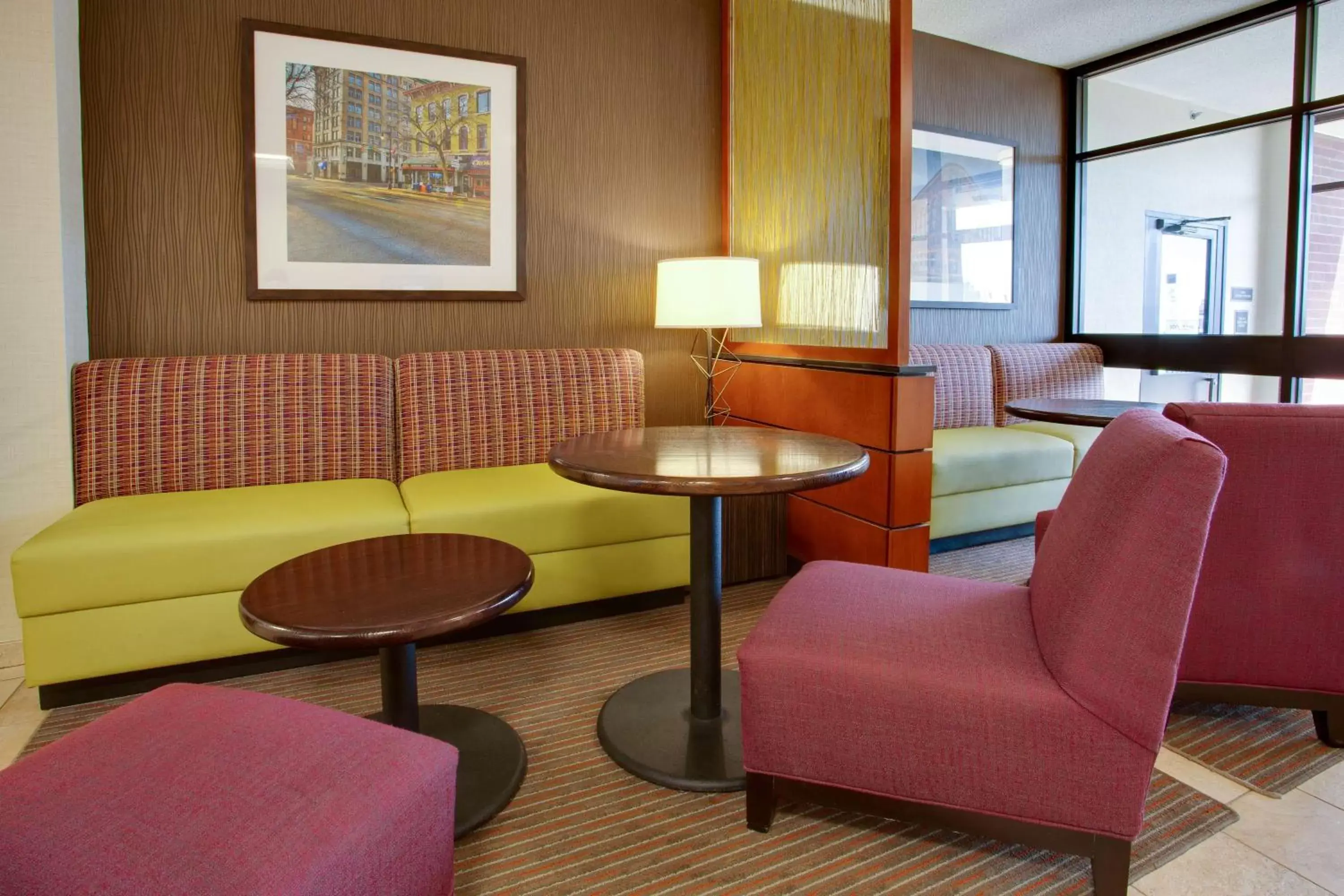 Lobby or reception, Lounge/Bar in Drury Inn & Suites Terre Haute