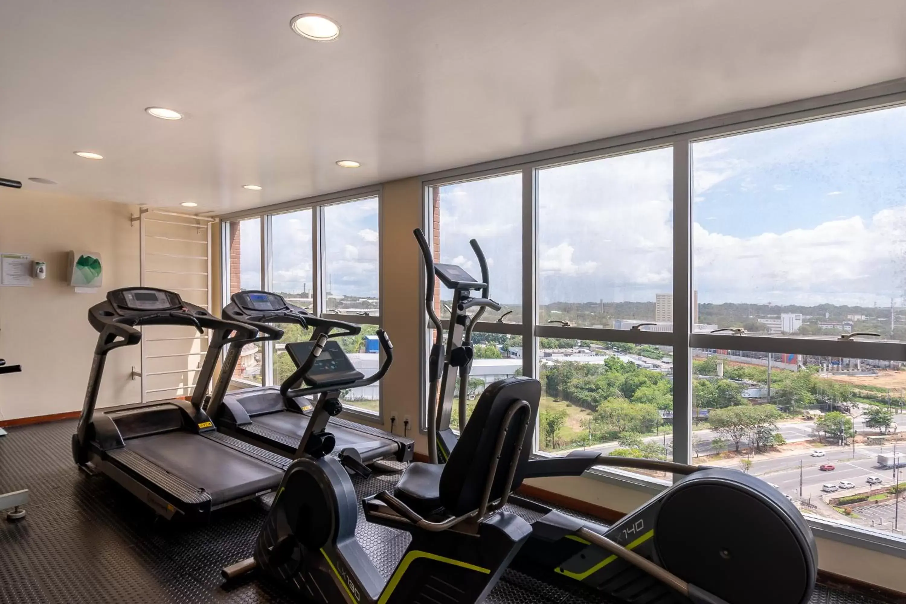 Fitness centre/facilities, Fitness Center/Facilities in Holiday Inn Manaus, an IHG Hotel