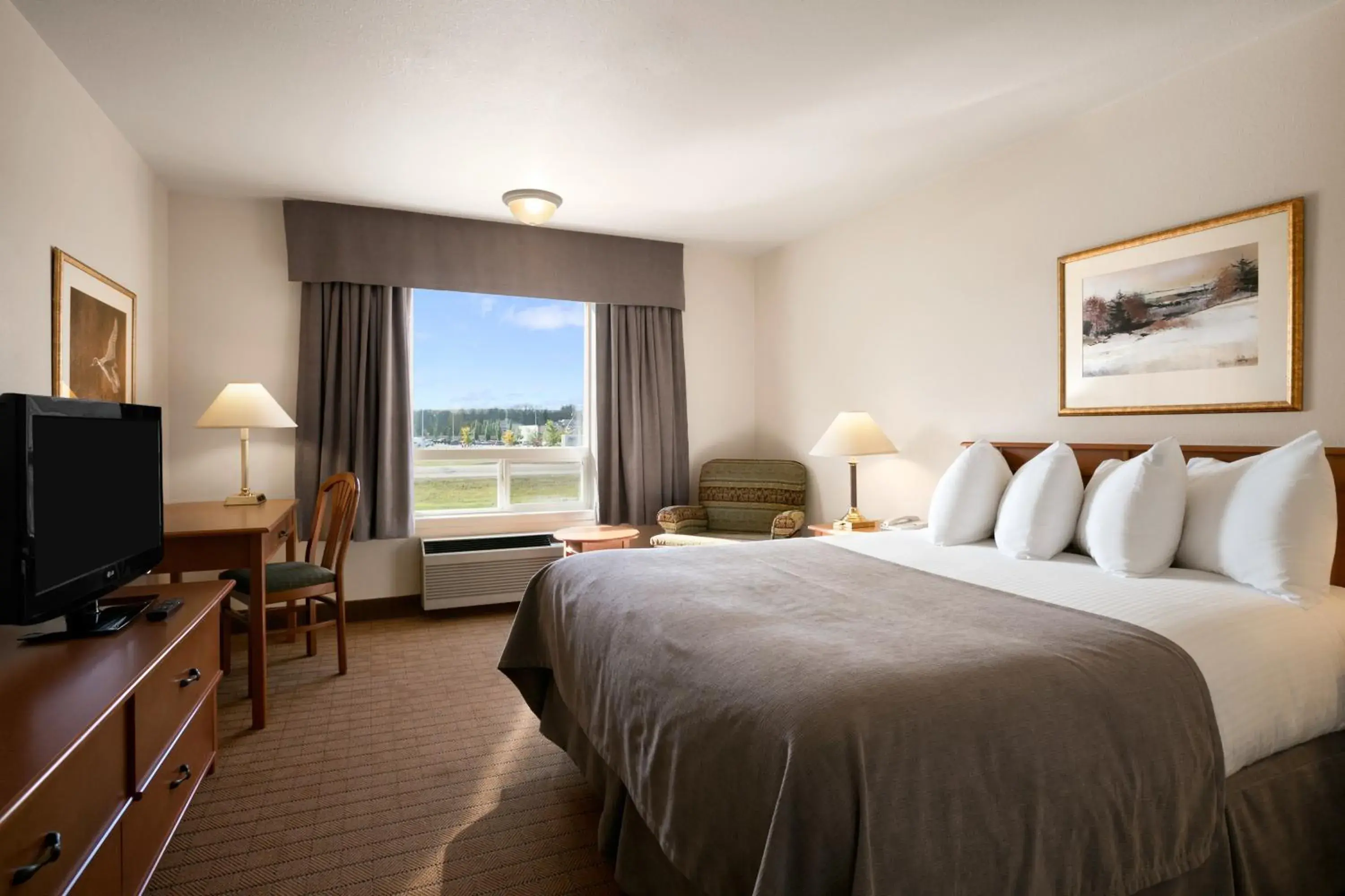 Bed in Super 8 by Wyndham Slave Lake AB Bed in Super 8 by Wyndham Slave Lake AB