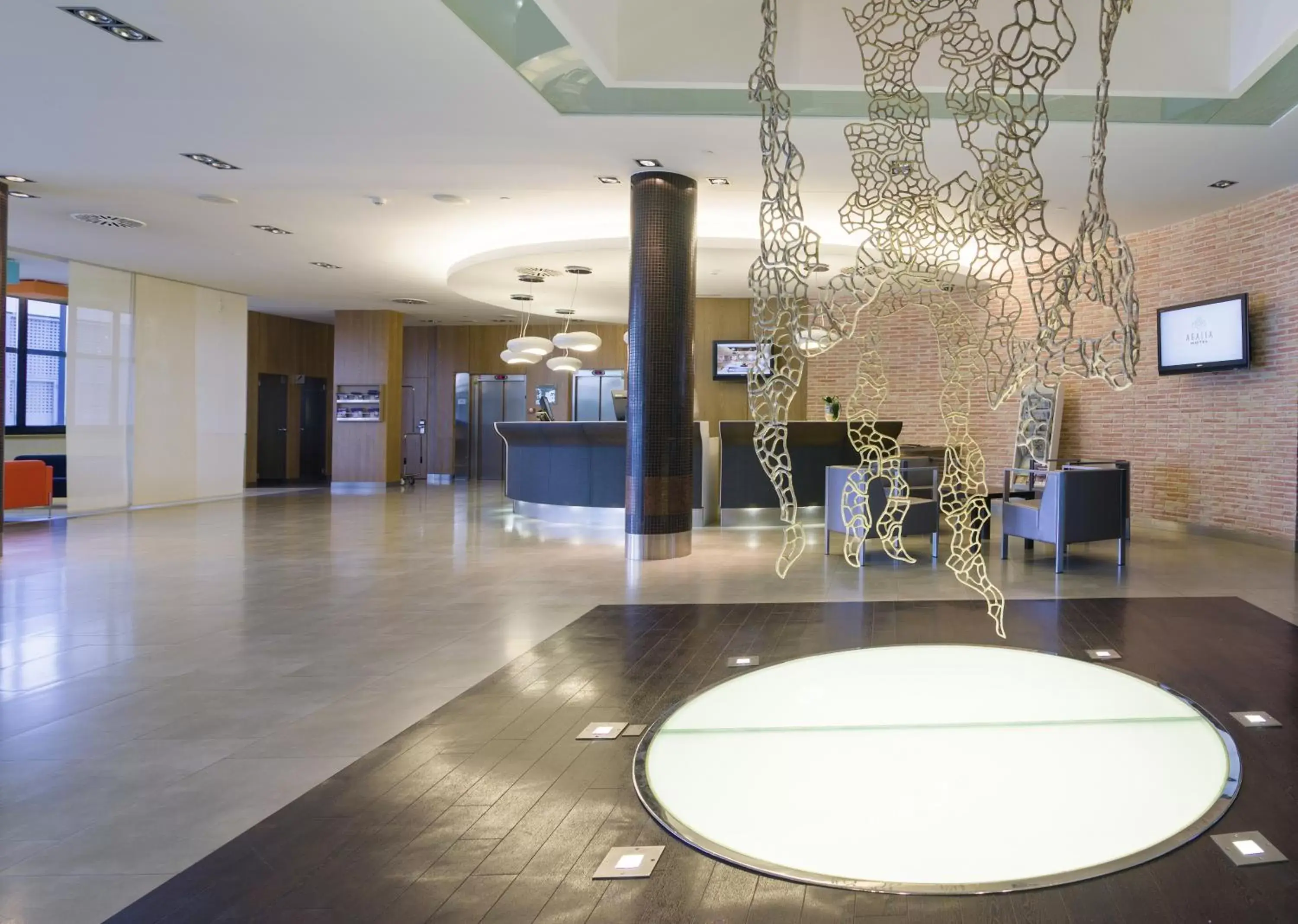 Lobby or reception in Occidental Murcia Agalia