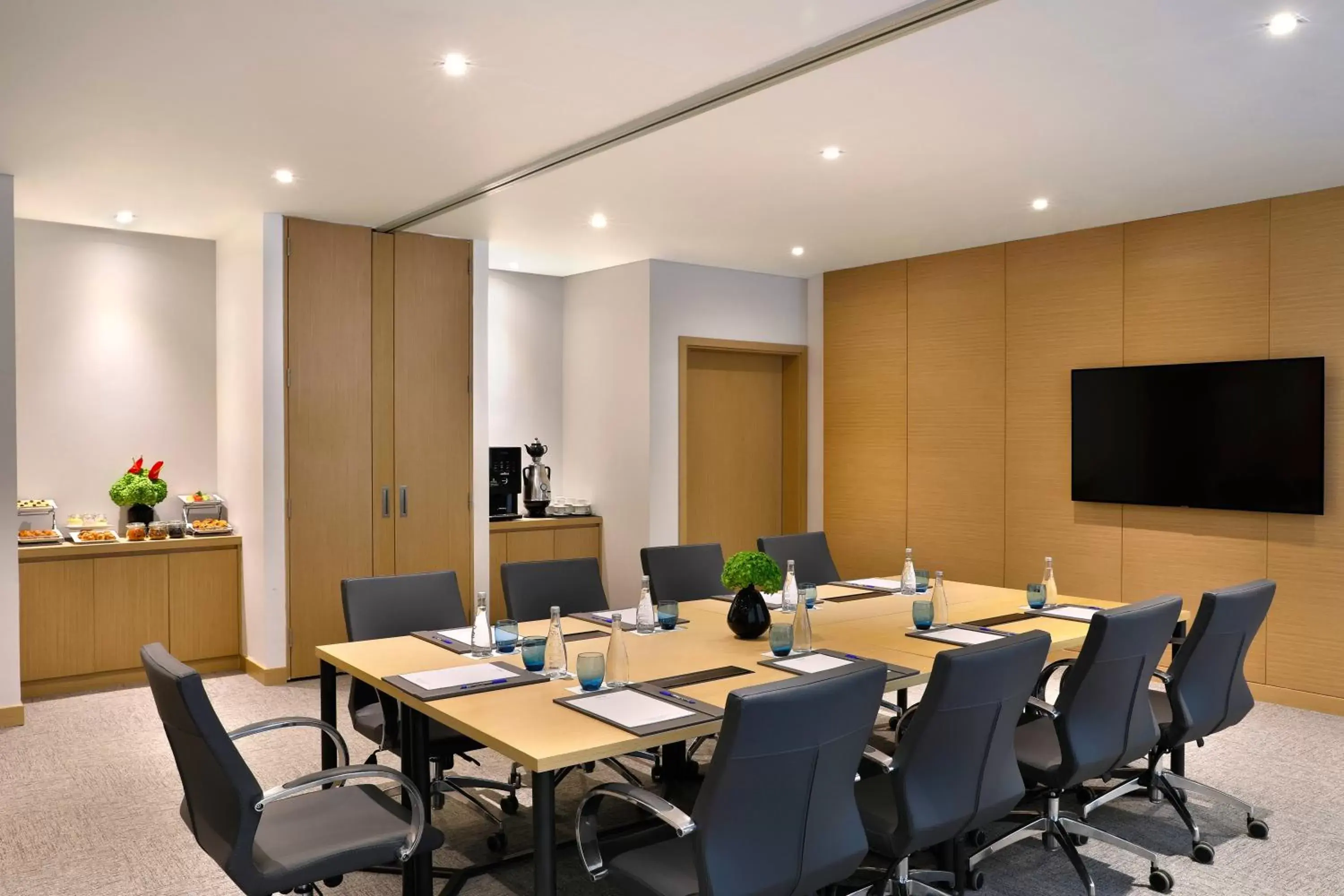 Meeting/conference room in Avani Ibn Battuta Dubai Hotel