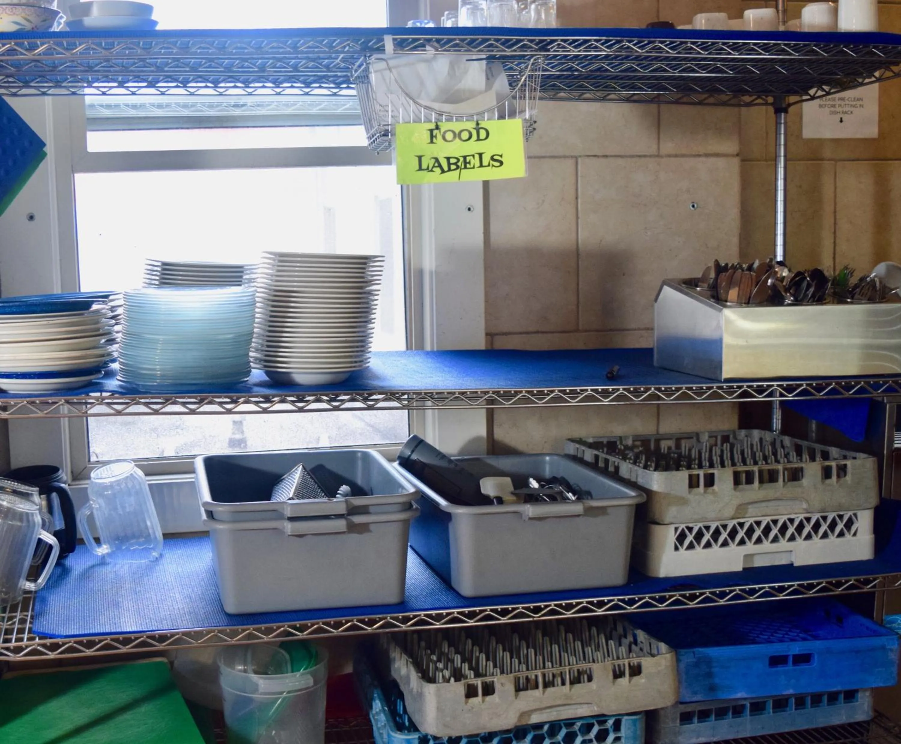 Restaurant/places to eat in Green Tortoise Hostel Seattle