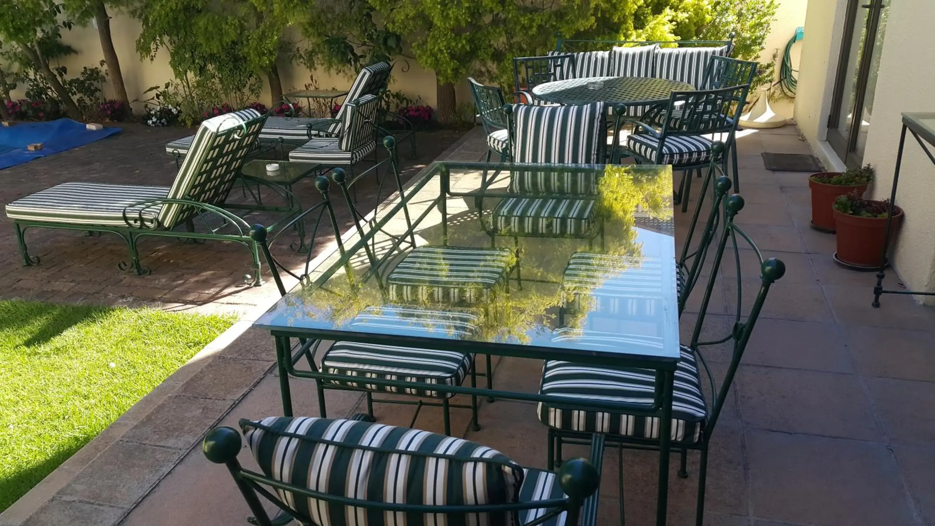 Pool view in Riversong Guest House